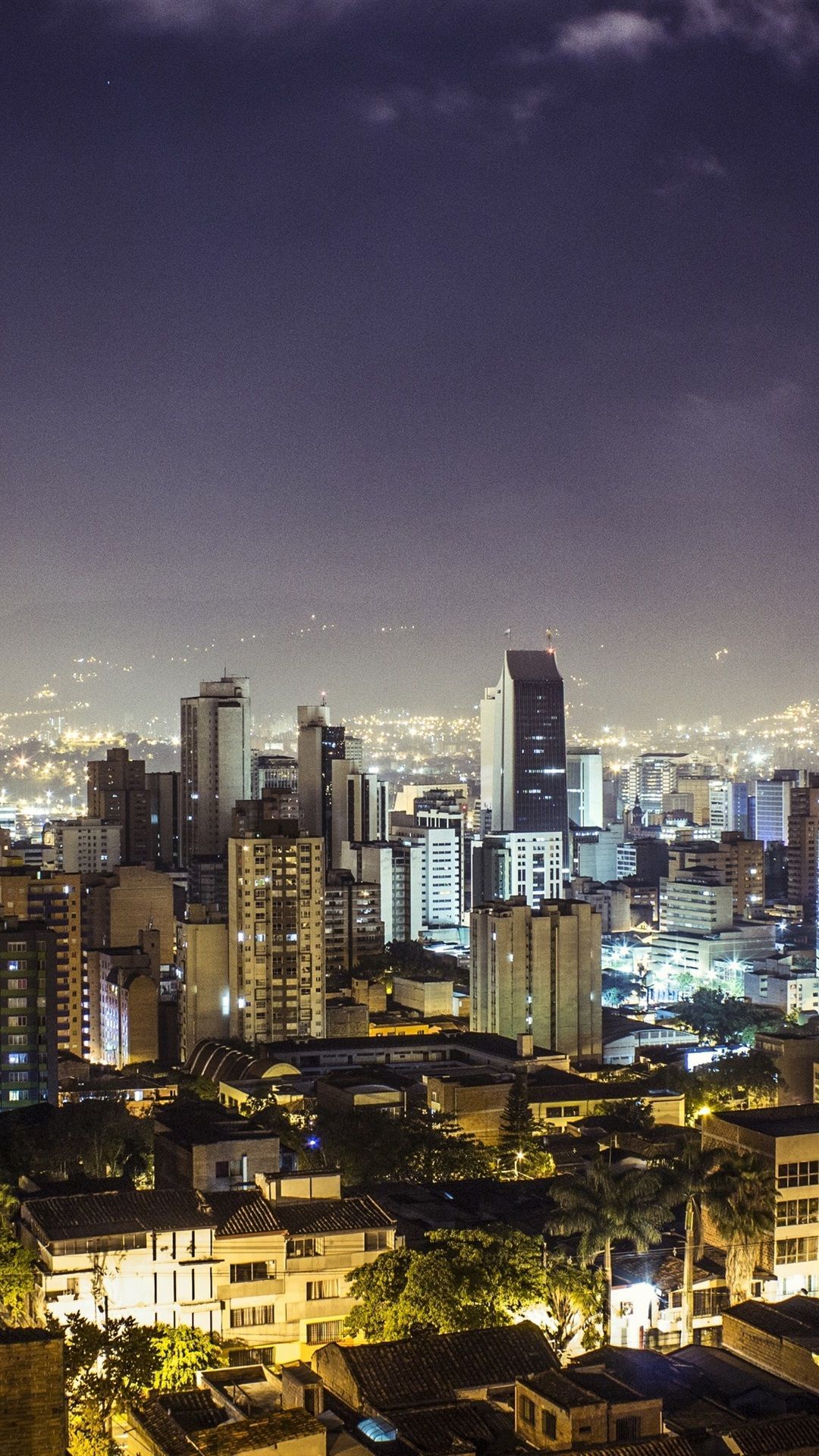 Vista notturna città illuminata, 720x1280 Full HD Verticale, Smartphone