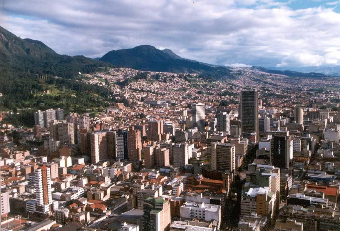 Vista aerea Bogotà, grattacielo, 5348x3565 UHD, Monitor 4K