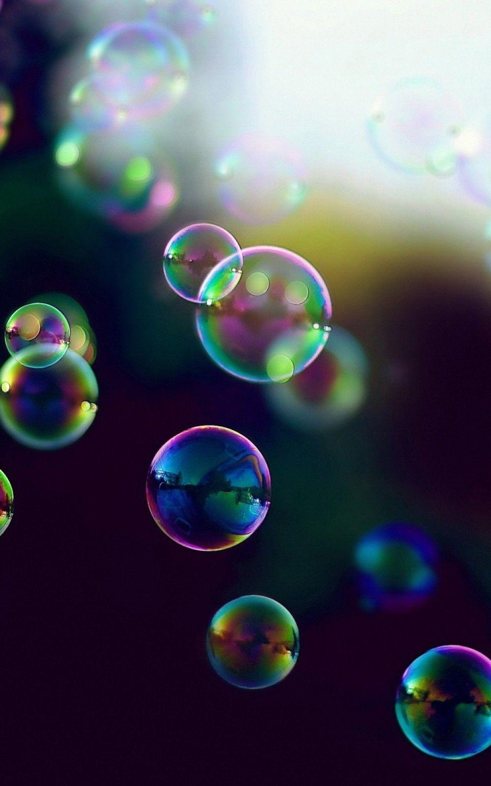 Bolle di sapone iridescenti scure, 1000x1600 Full HD Verticale, iPhone
