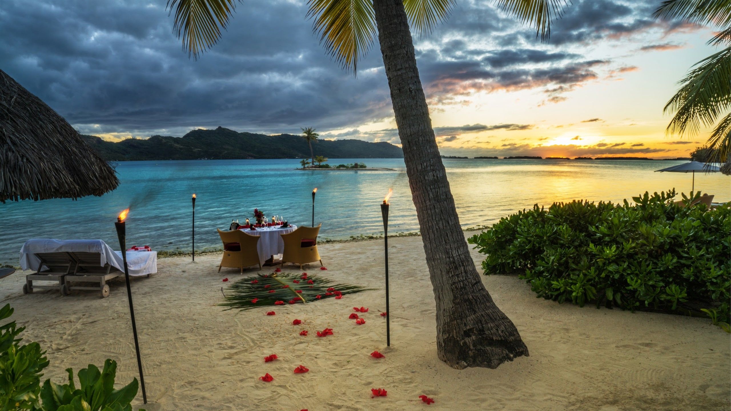 Cena romantica spiaggia tramonto, 2560x1440 2K QHD, Monitor Gaming