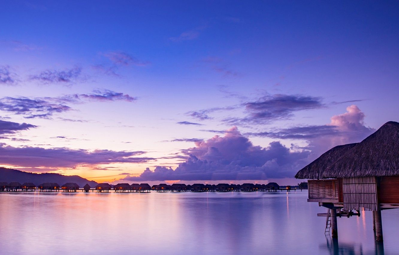 Bungalow su palafitte, tramonto tropicale, 1332x850 HD, Desktop