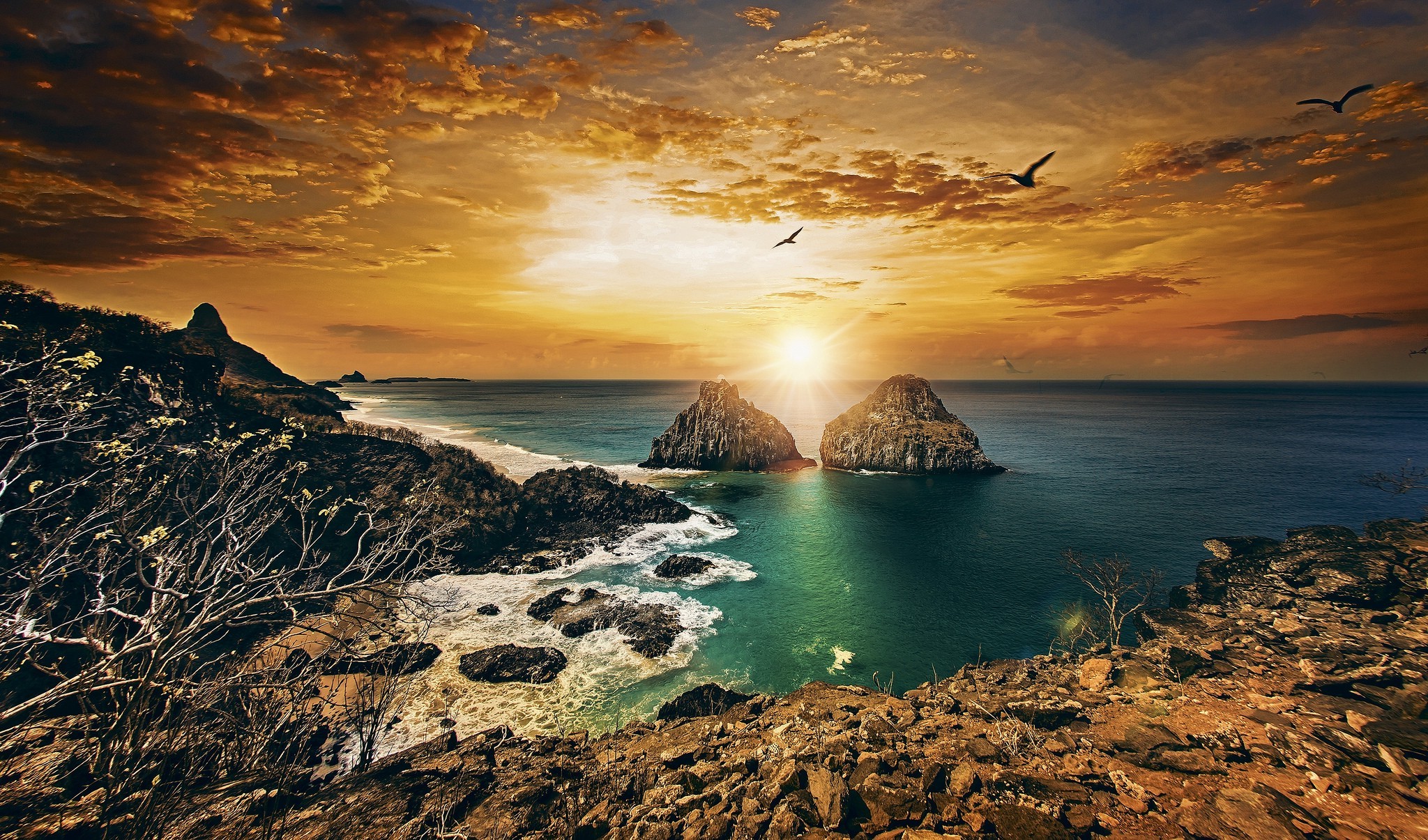 Costa rocciosa tramonto Brasile, 2048x1205 2K, PC