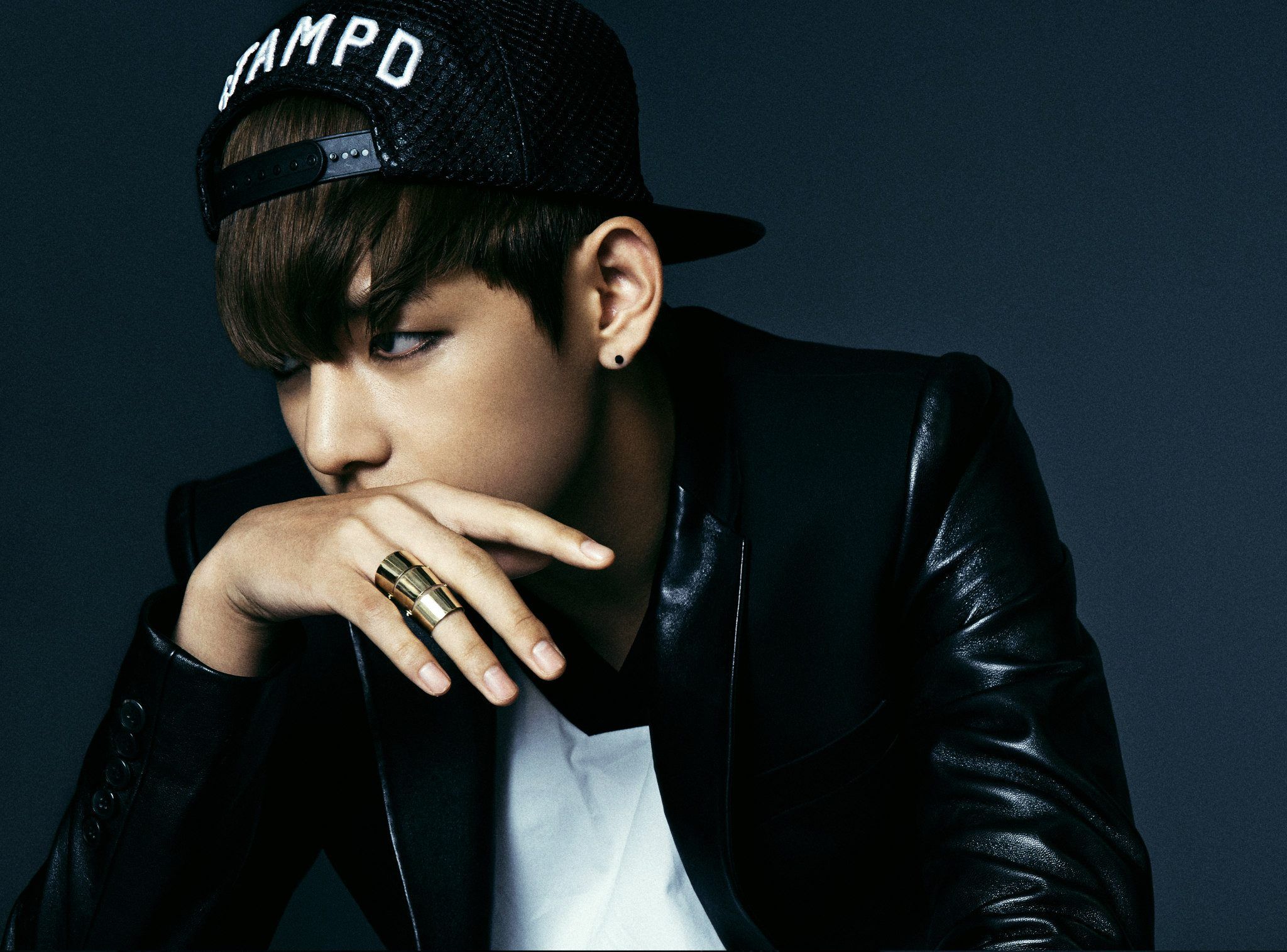 BTS idol giacca pelle nera, 2048x1515 Hi-Res, Desktop