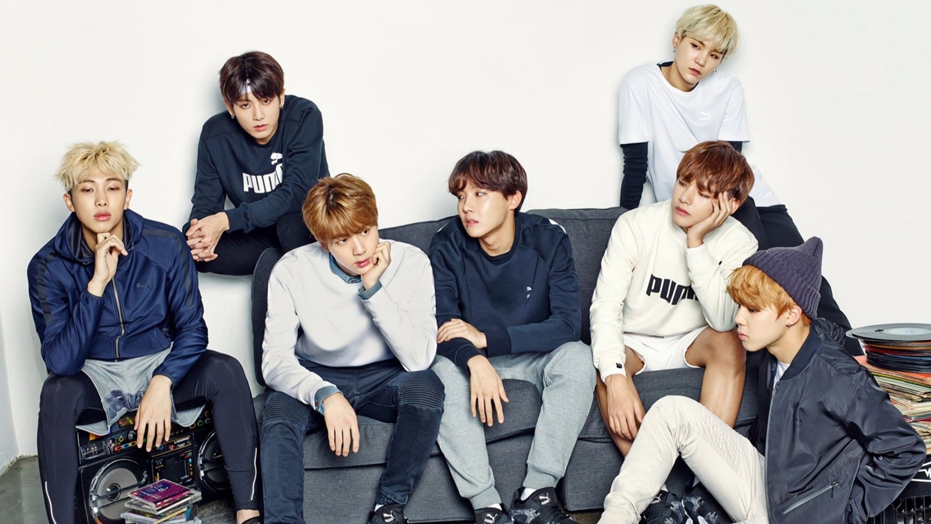 Gruppo BTS all'aperto, 2001x824 21:9, Lenovo Legion