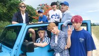 Gruppo BTS su jeep blu, 3840x2160 UHD, Monitor Gaming