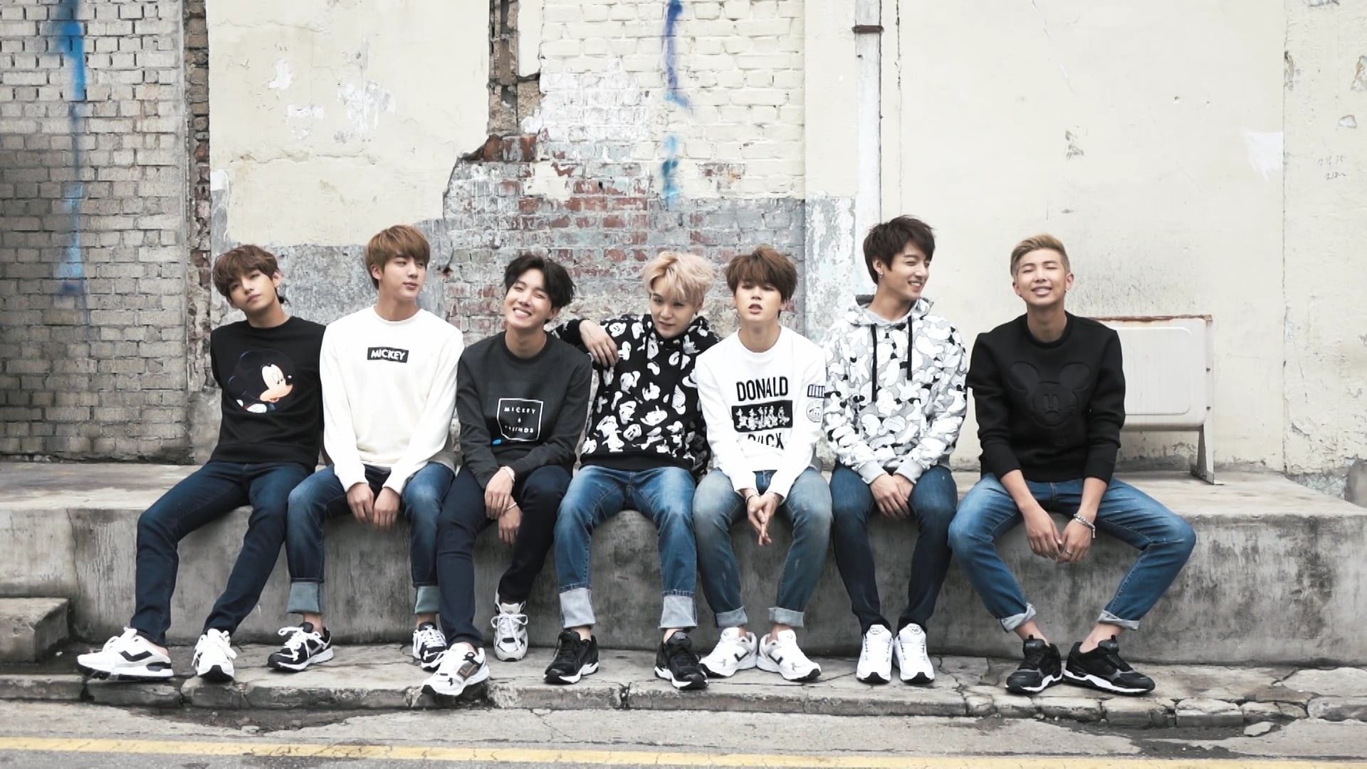BTS gruppo divano colorato, gruppo K-pop, 3840x2400 4K Ultra HD, Acer Nitro