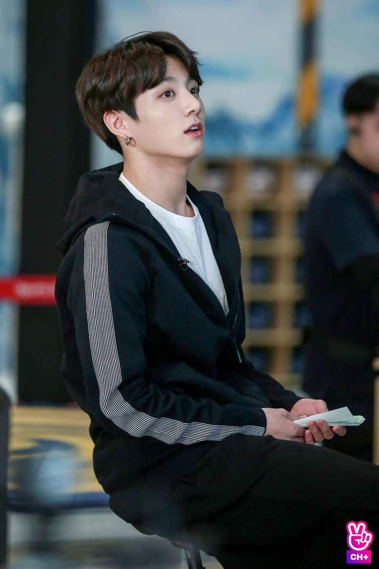 Jungkook BTS aeroporto, 750x1125 Verticale, OnePlus