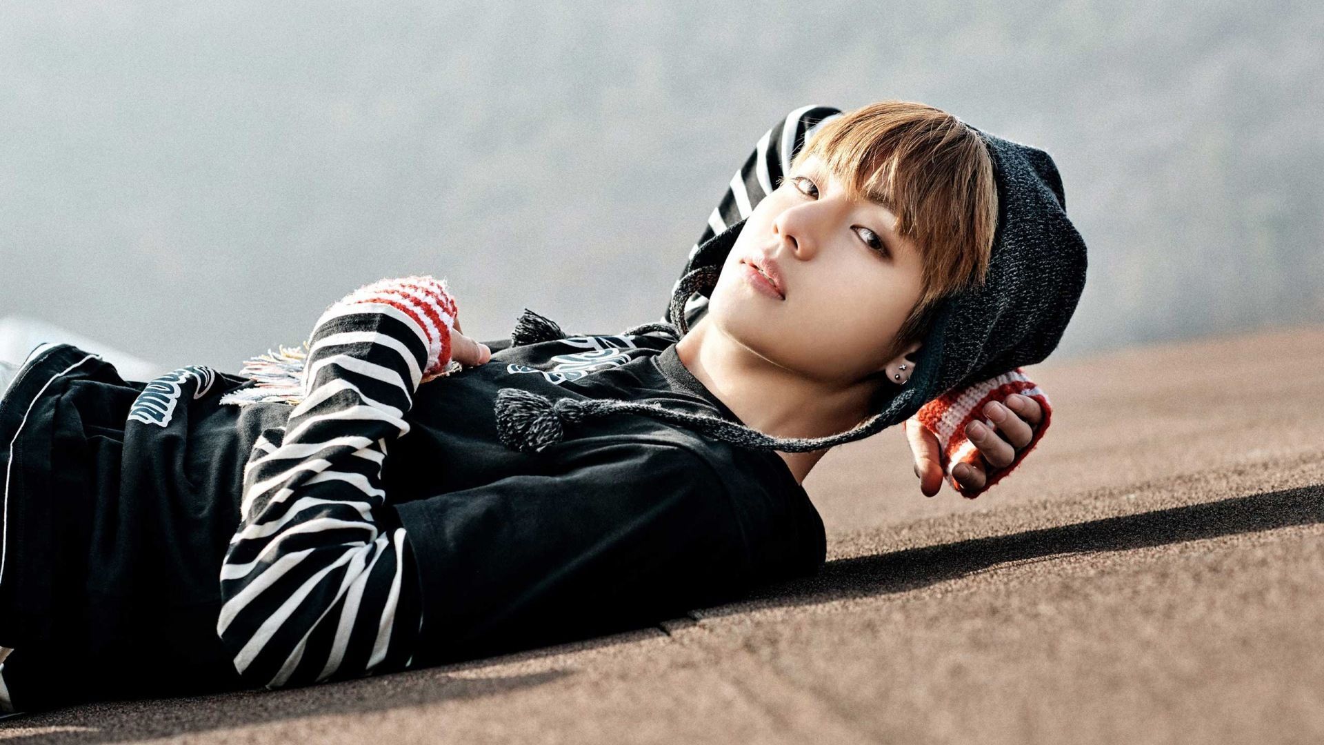 BTS V maglione rosa strada, 1000x1900 Full HD Verticale, iPhone
