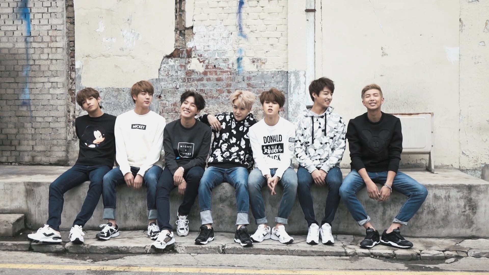 BTS gruppo panchina mare, 1920x1080 Full HD, PC Desktop