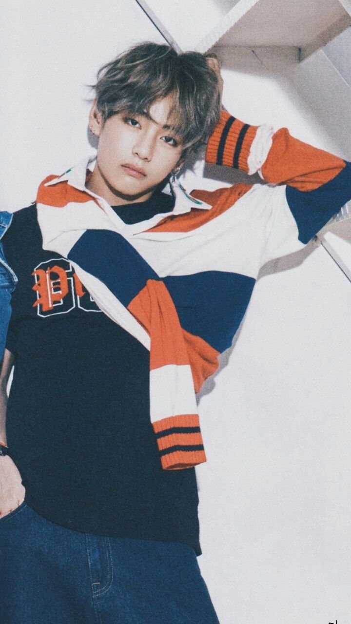 Ragazzo coreano maglione a righe, 720x1280 Verticale, Telefono