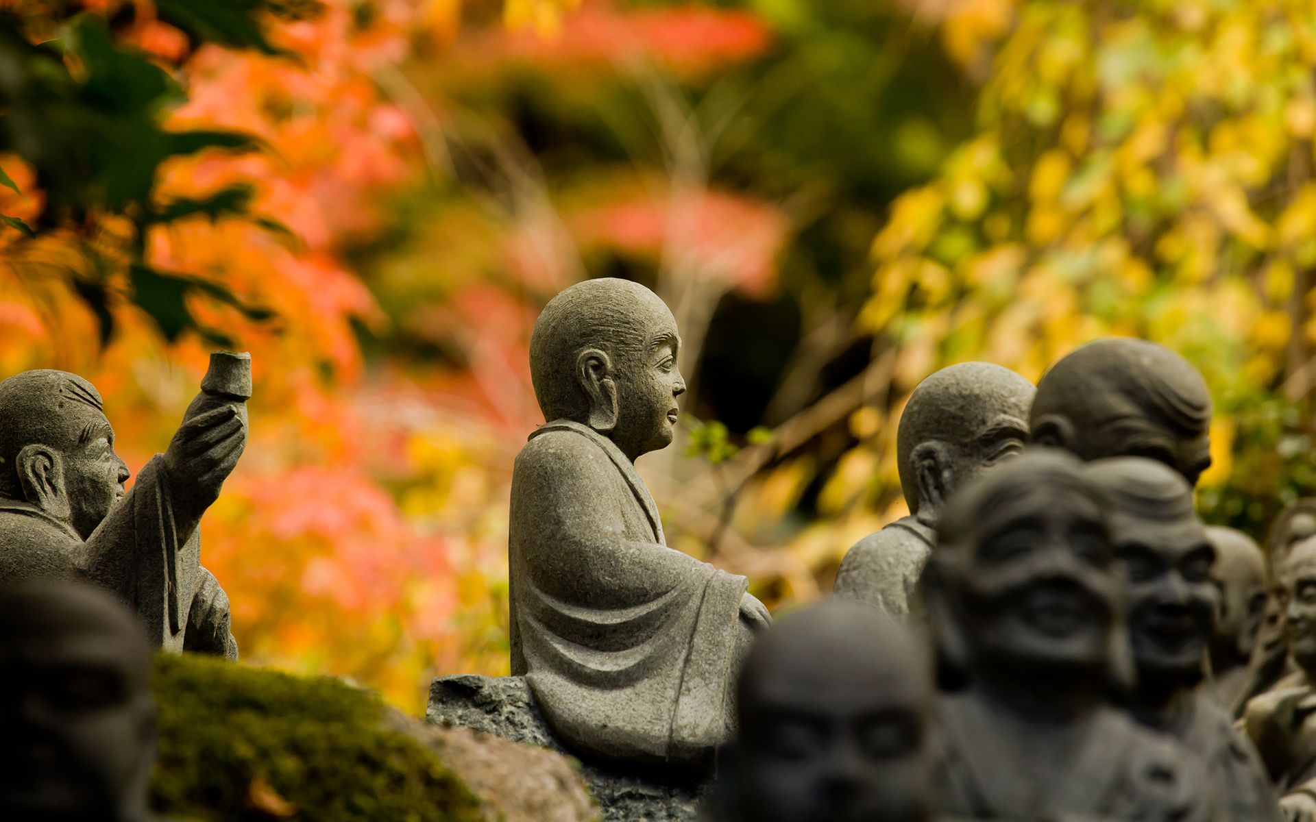 Statue Buddha in autunno, 1920x1200 Full HD+ WUXGA, PC Desktop