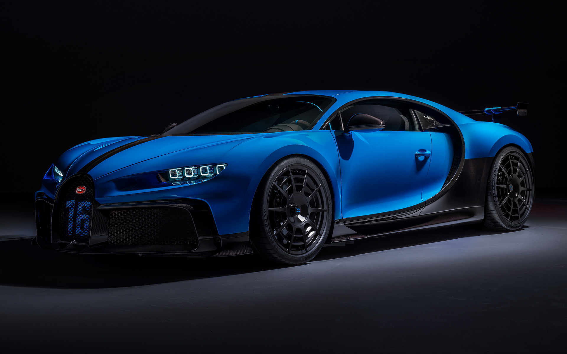 Bugatti Chiron blu sportiva, 1920x1200 WUXGA, PC