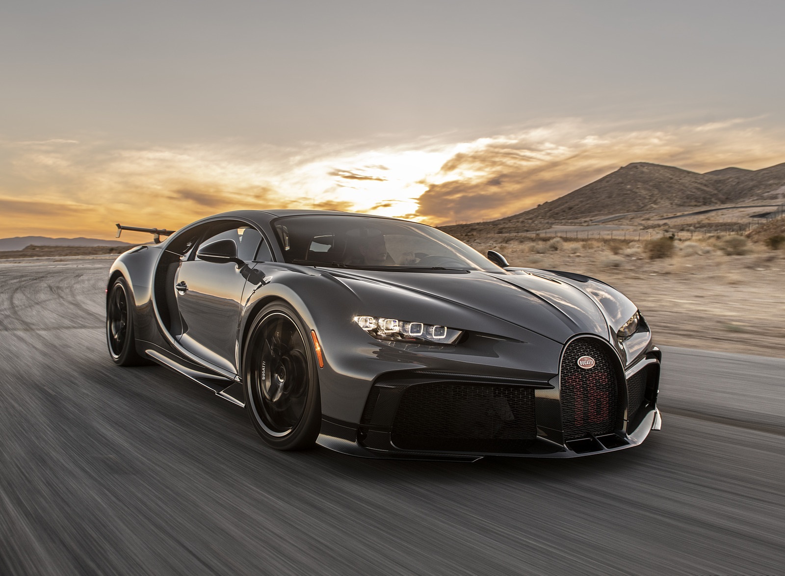 Bugatti Chiron Pur Sport grigia, W16, 1600x1174 HD Ready, Laptop