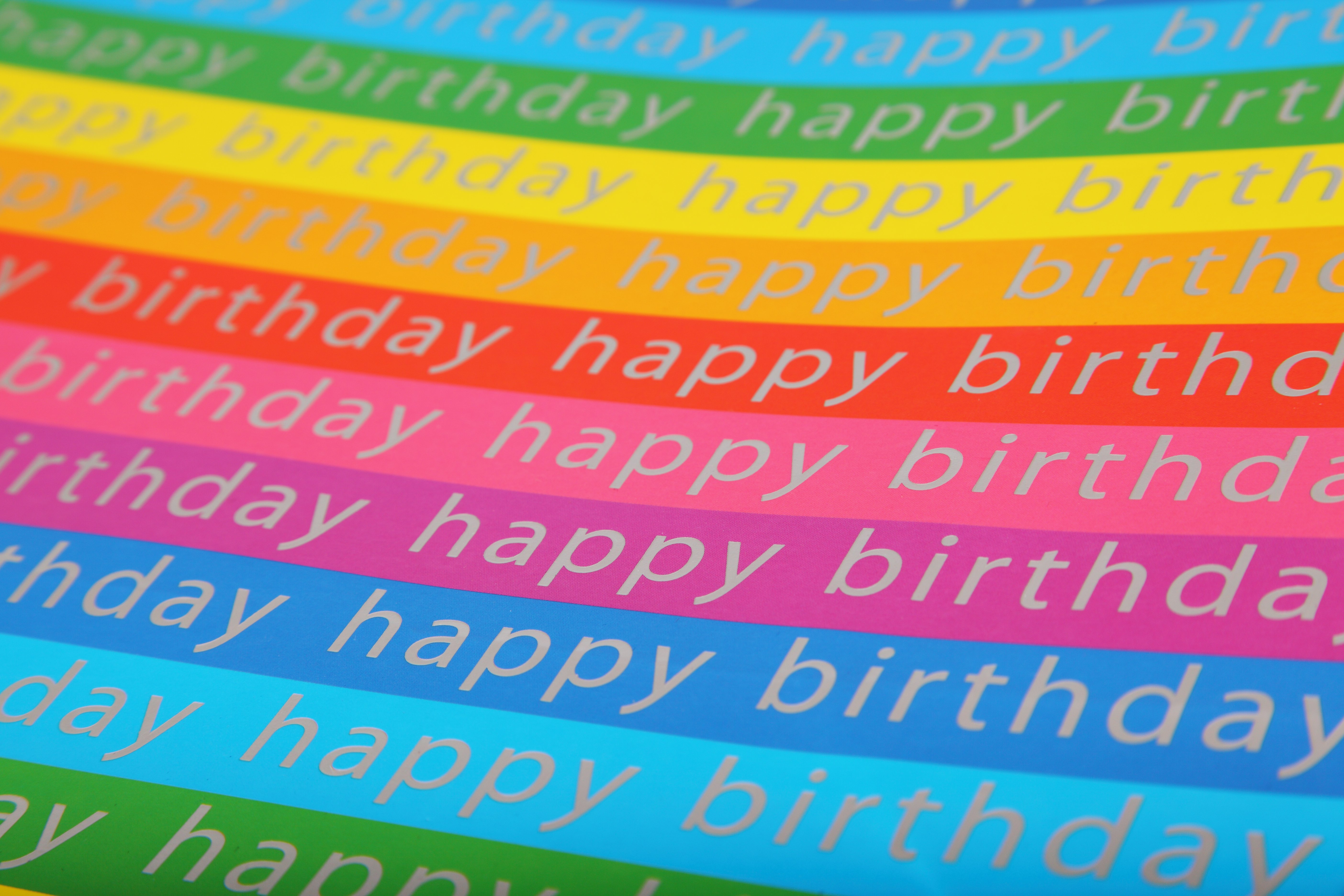 Strisce colorate happy birthday, 5616x3744 Ultra HD, 4K TV
