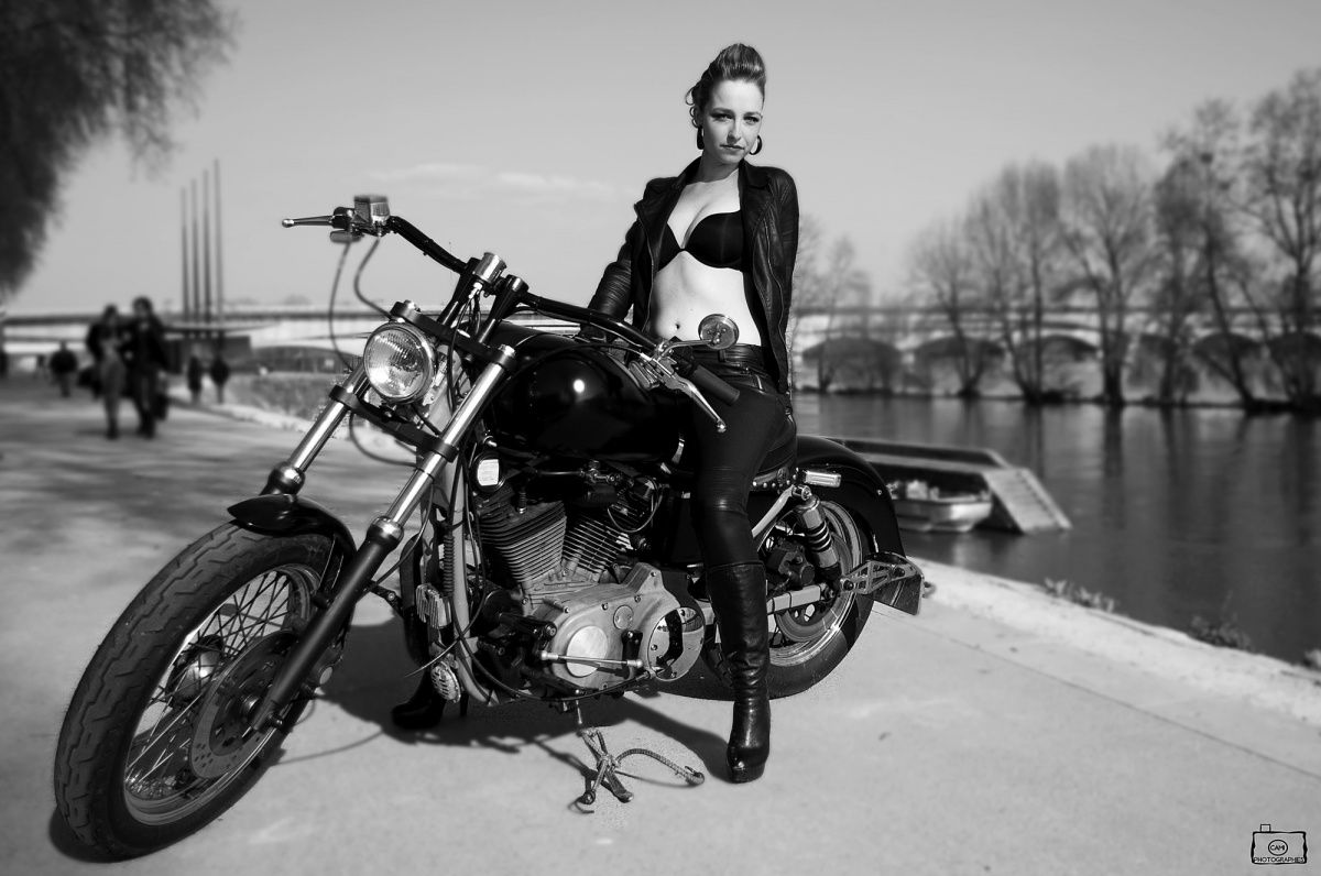 Pin up moto bianco e nero, 1200x796 HD, Acer Nitro