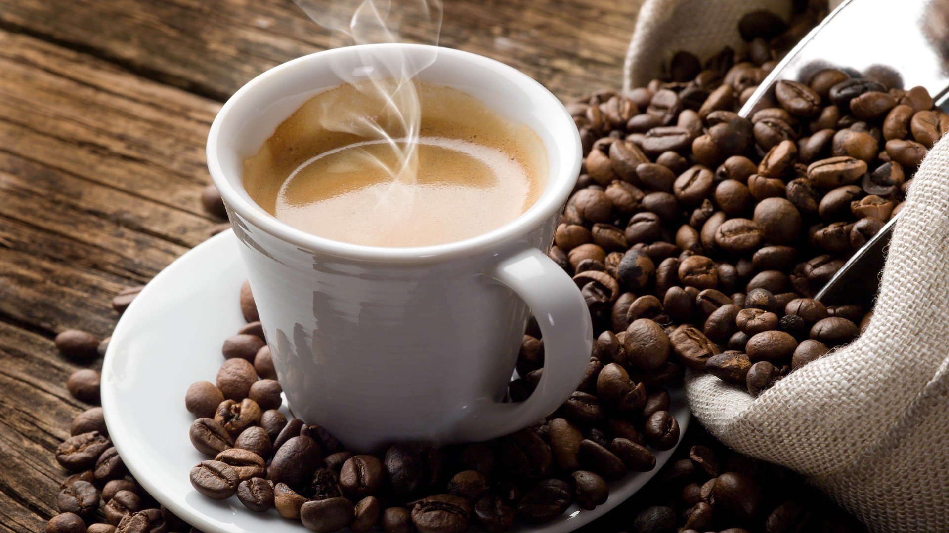 Tazza di caffè con chicchi, 1920x1080 Full HD, PC Desktop