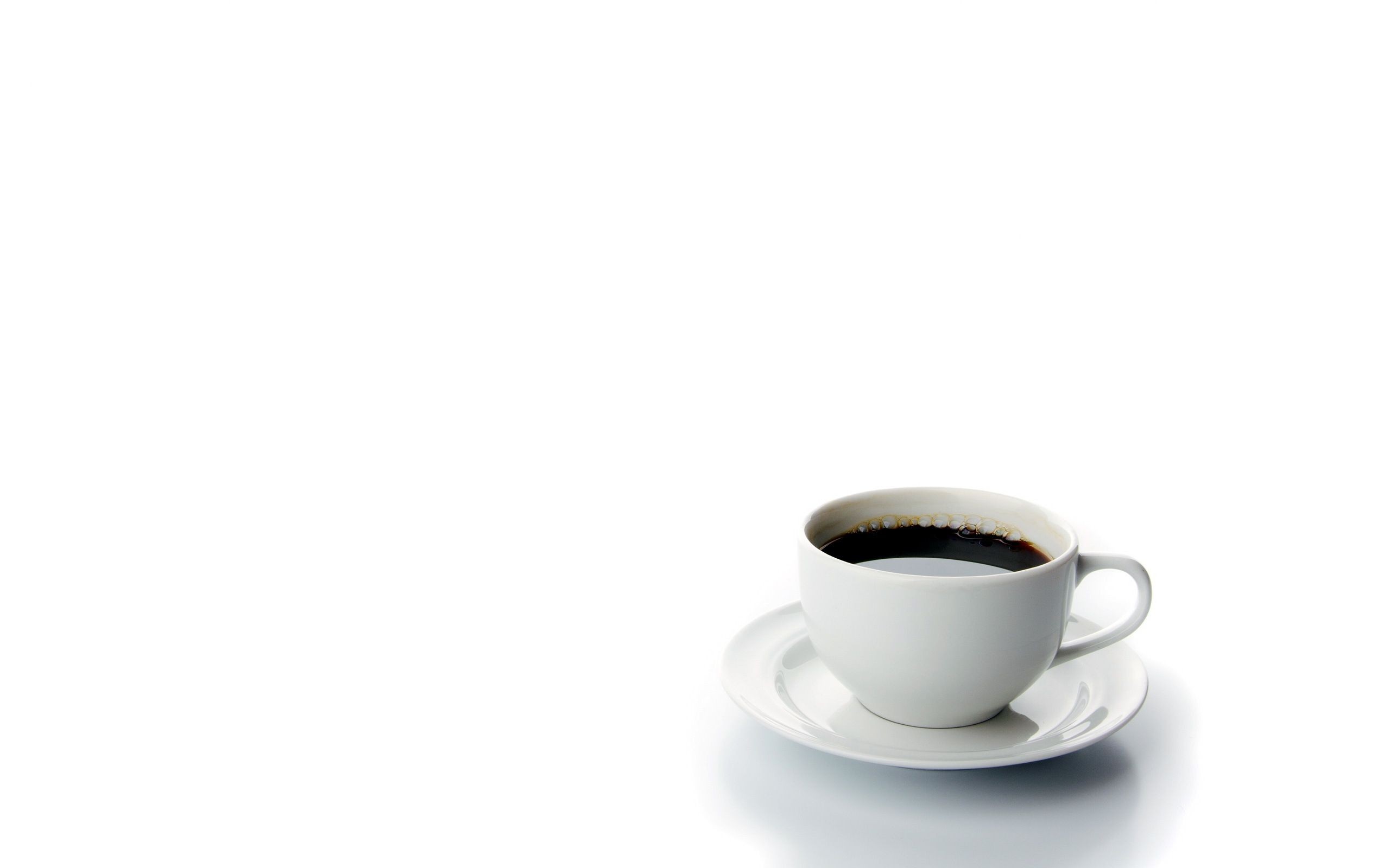 Tazzina di caffè bianca, 2560x1600 2K+, MacBook Pro