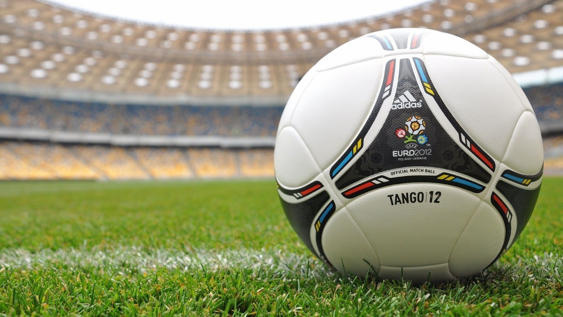 Pallone calcio Adidas Tango 12, 1920x1080 Full HD, PC Desktop