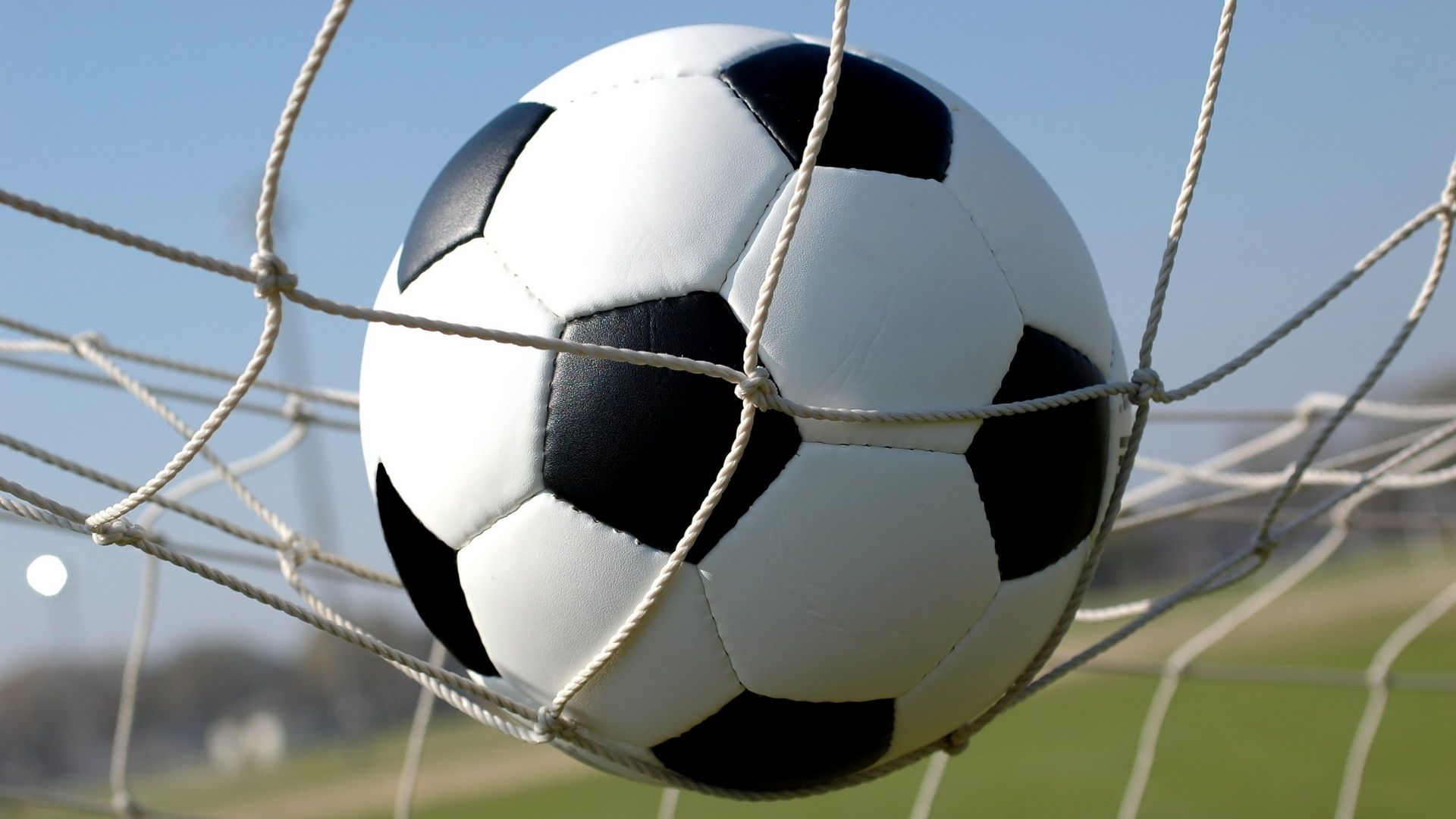 Pallone da calcio nella rete, 1920x1080 Full HD 1080p, PC