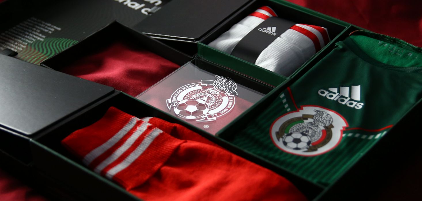 Kit calcio Messico Adidas, tre strisce, 1465x700 HD, Desktop
