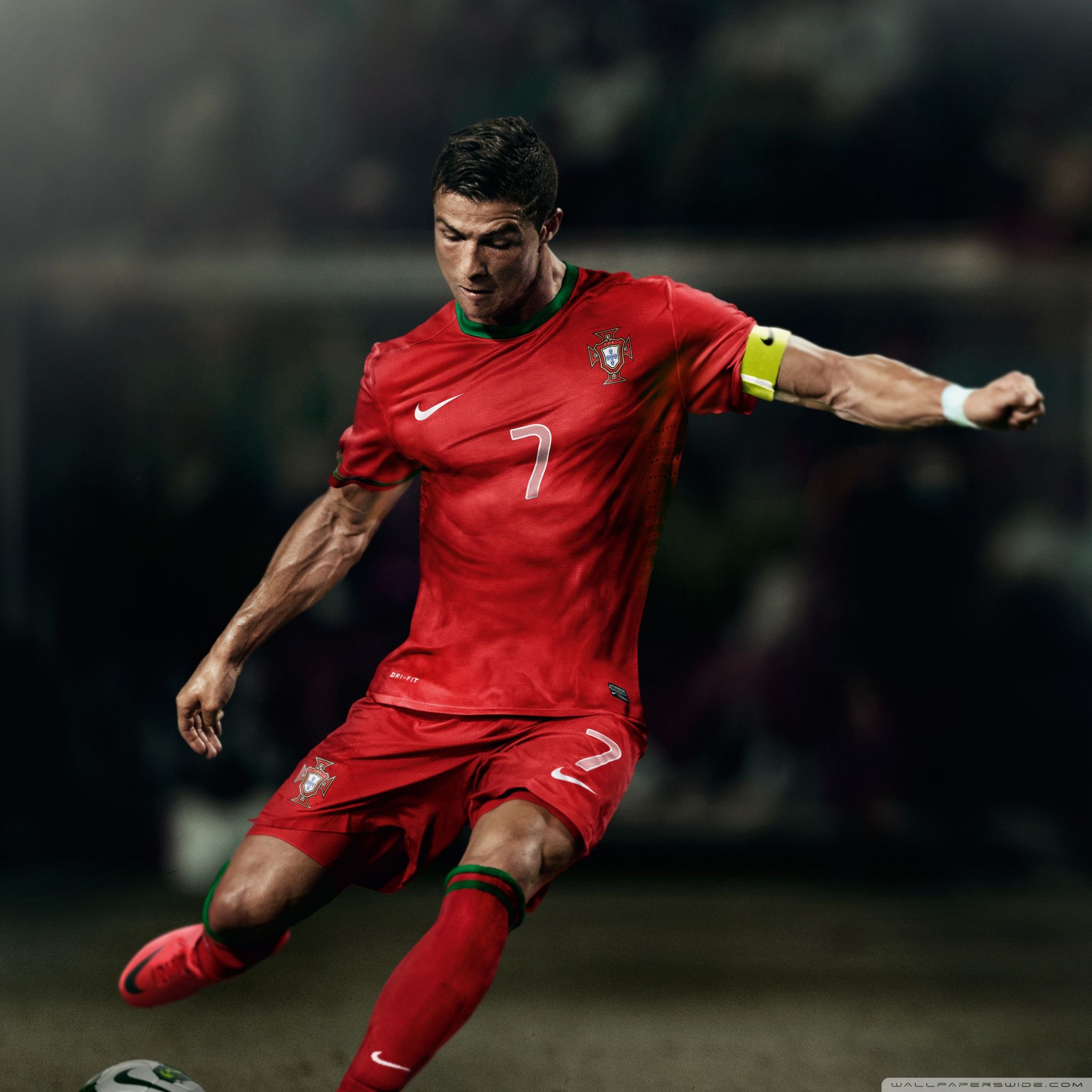 Ronaldo maglia rossa Portogallo, CR7, 2048x2048 Hi-Res, PC