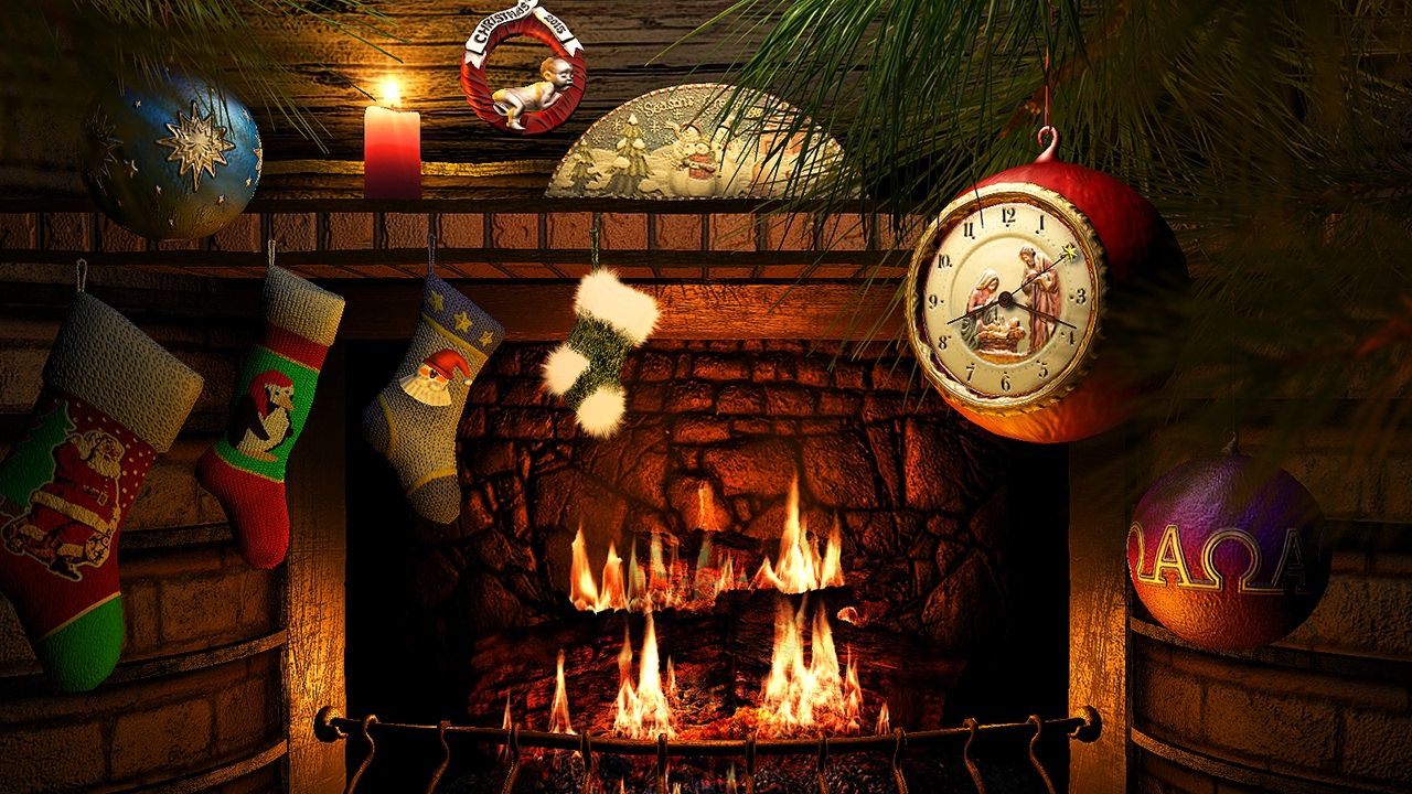 Camino natalizio con calze e orologio, 1280x720 720p, Laptop