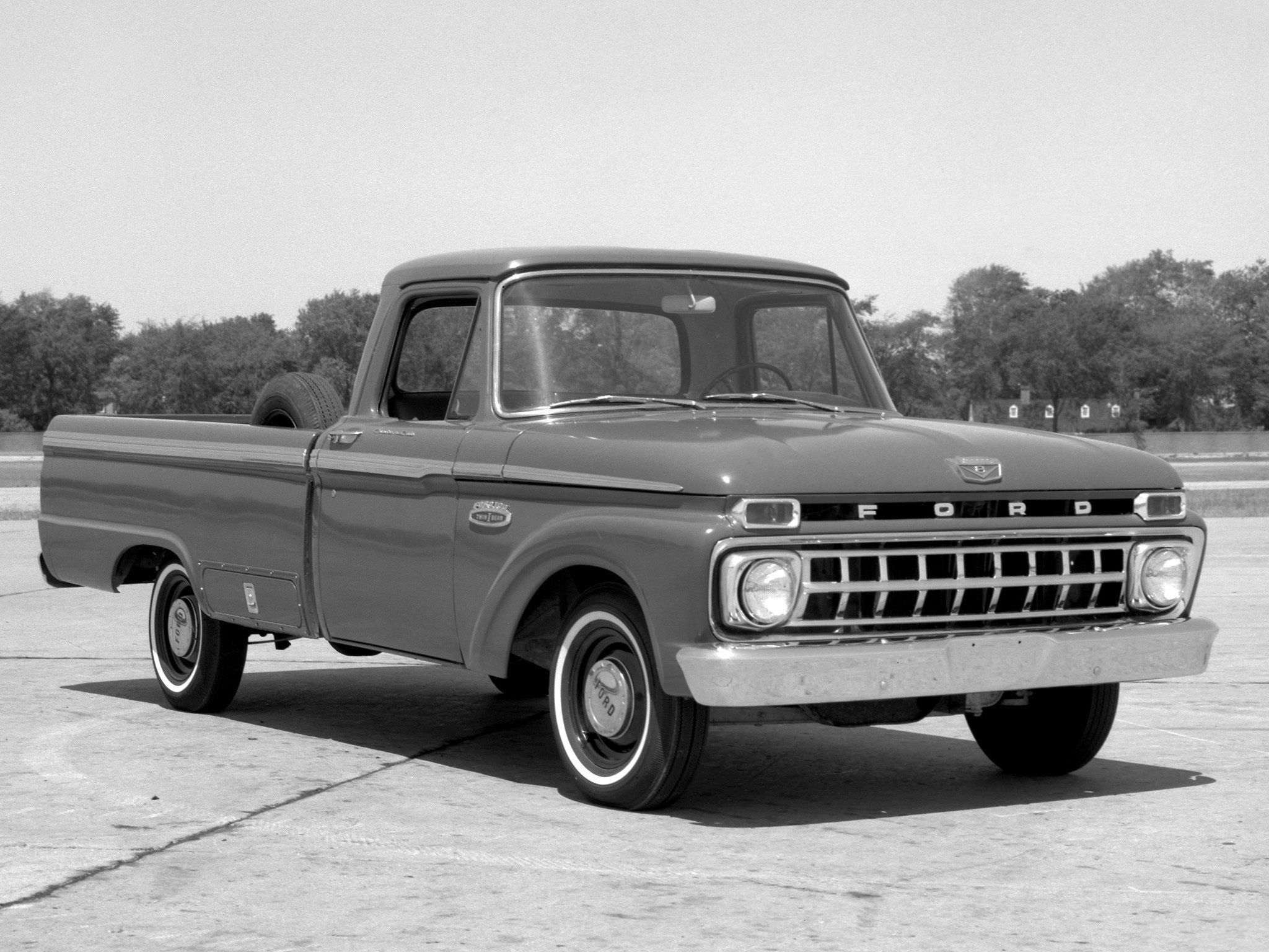 Ford pickup classico bianco/nero, 2048x1536 Hi-Res, PC Desktop