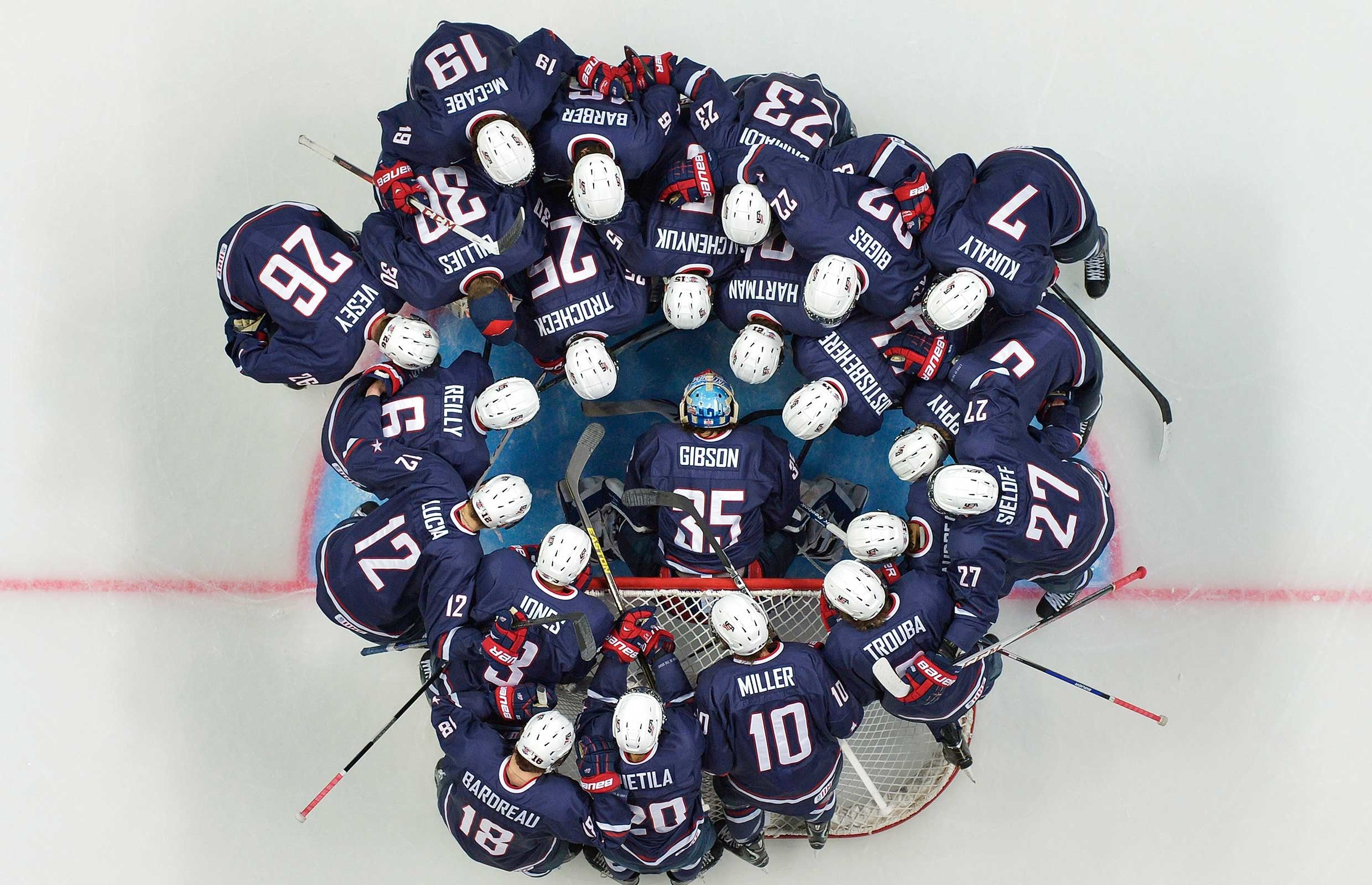 Squadra hockey USA raduno, 2480x1600 alta risoluzione, PC