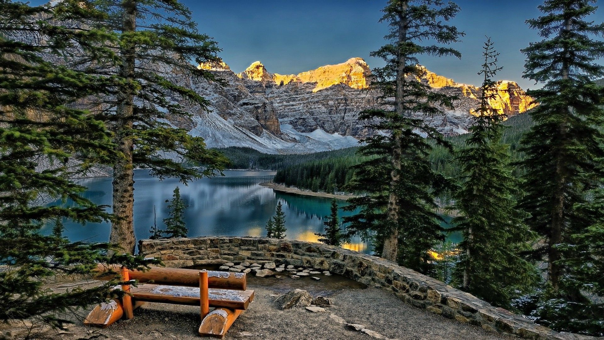 Montagne Banff riflesse lago, Alberta, 2048x1365 2K, Desktop
