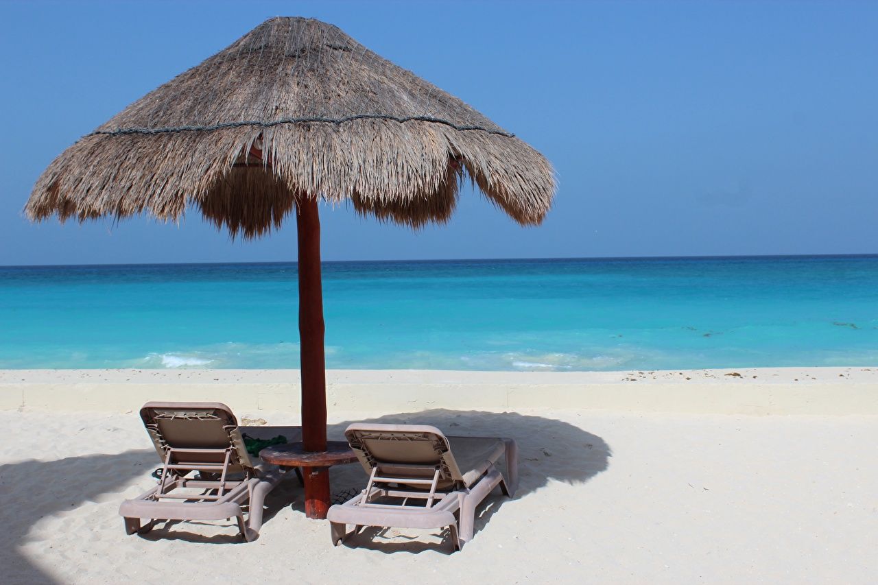 Spiaggia Cancún con ombrellone paglia, 1280x853 720p, Laptop