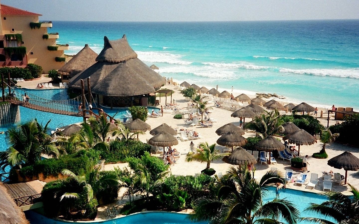 Resort spiaggia Cancún con palapas, 1440x900 HD, MacBook Air