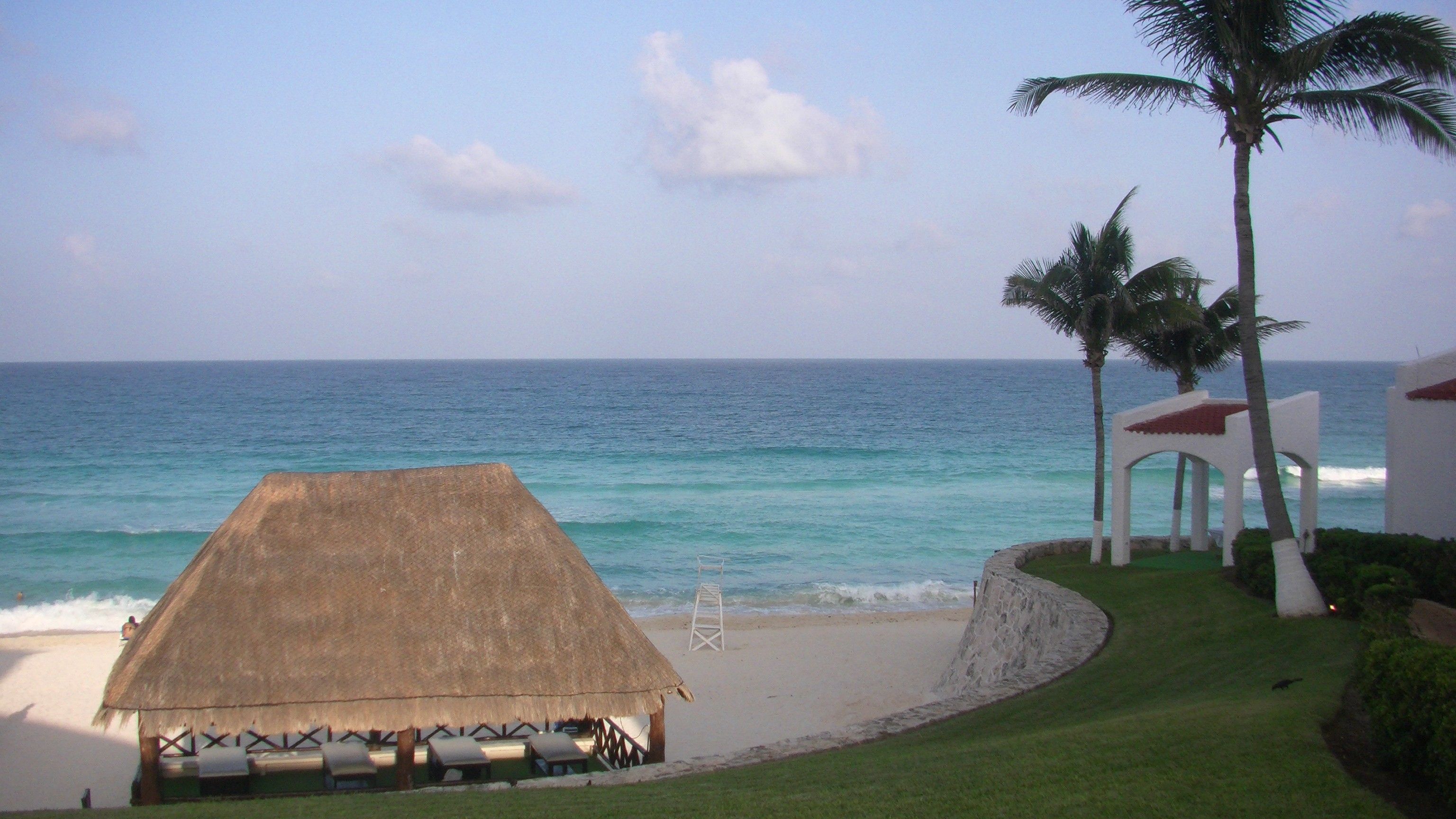 Spiaggia di Cancún con palapa, 3072x1728 2K, Monitor Gaming