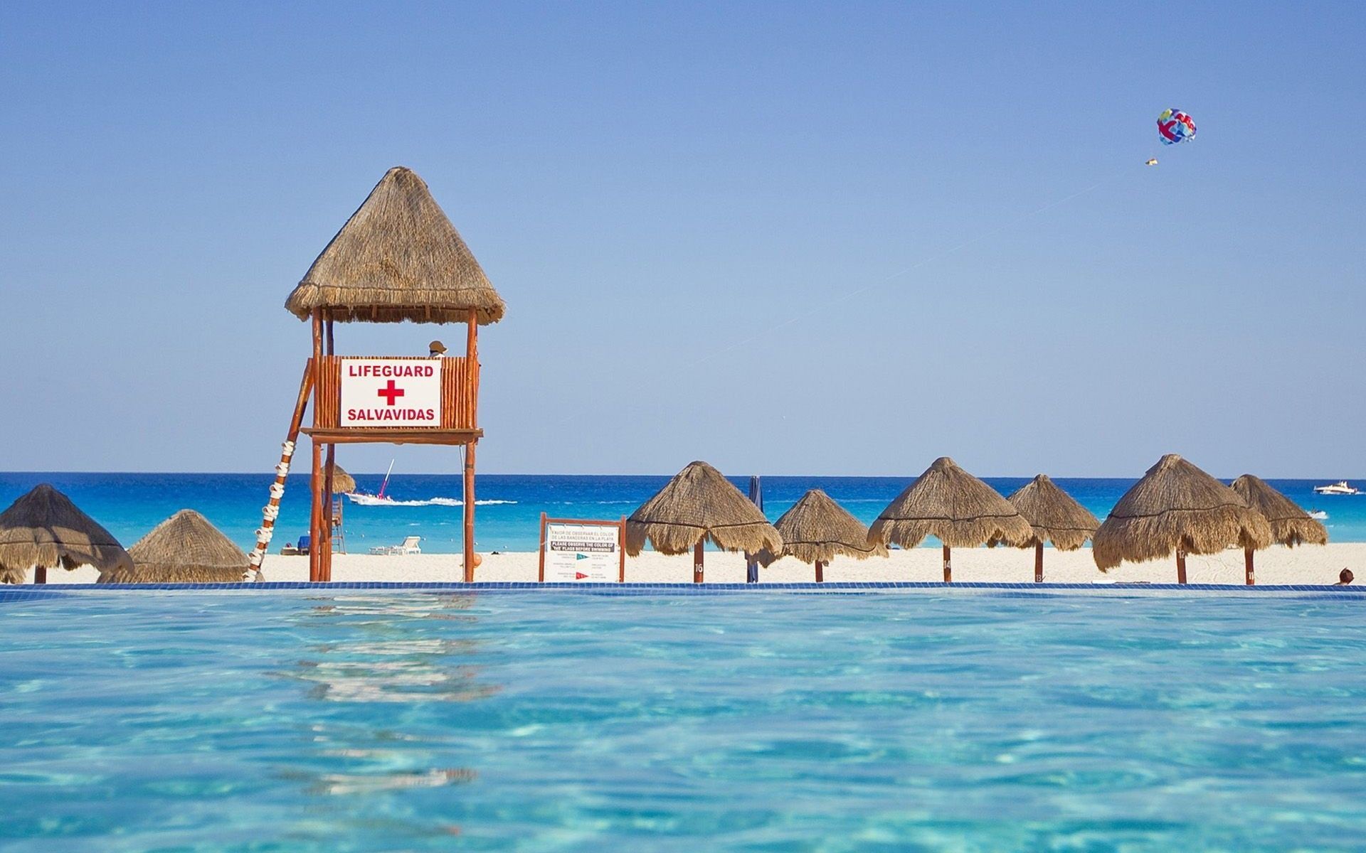 Spiaggia Cancún con capanne paglia, 1920x1200 WUXGA, PC