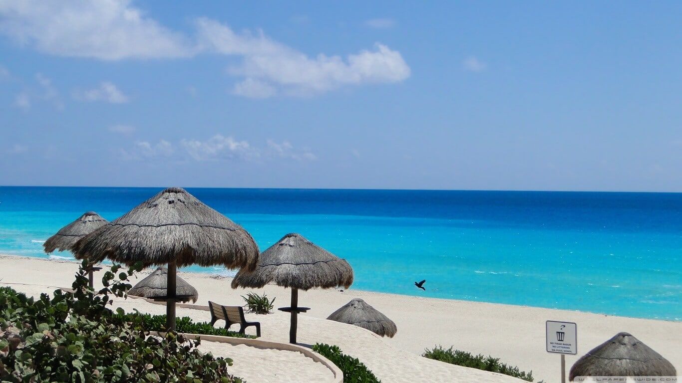 Spiaggia Cancún con capanne palapa, 1366x768 720p, PC
