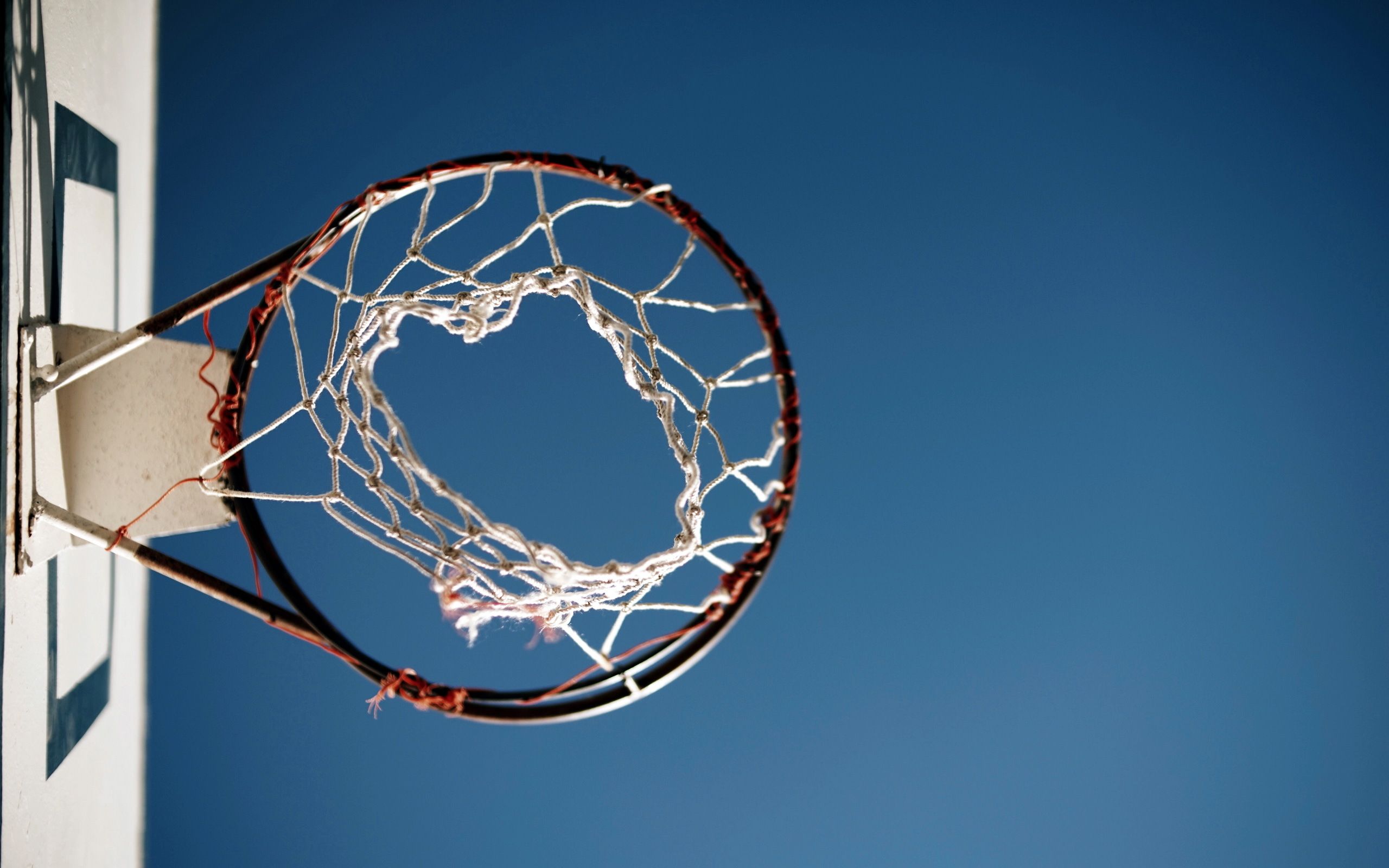 Canestro da basket, cielo blu, 2560x1600 2K, Laptop
