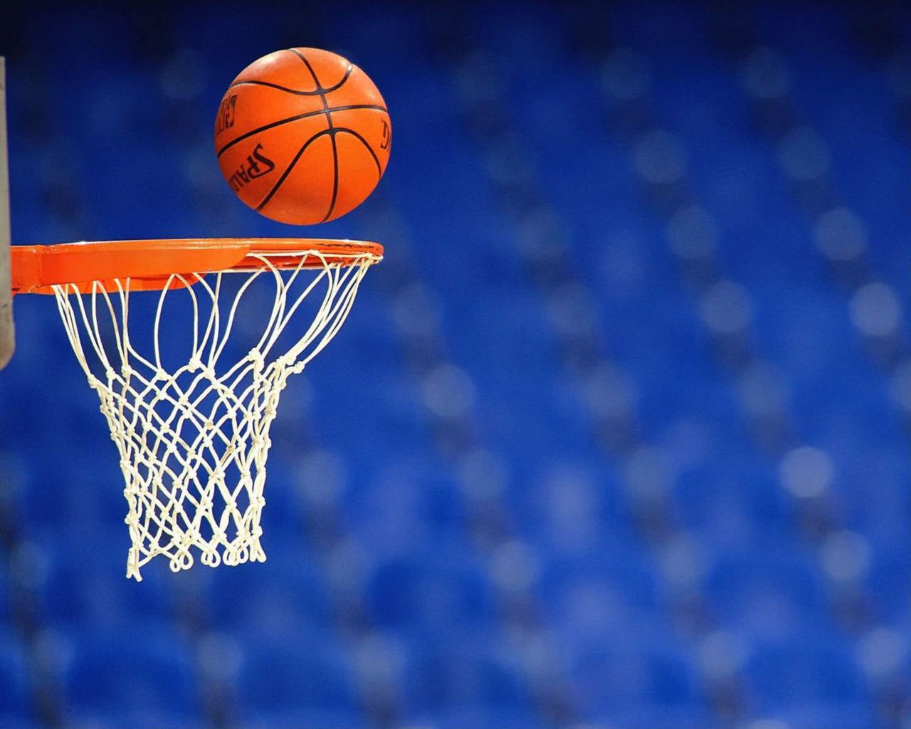 Pallone da basket sopra canestro, 1280x1024 HD, Desktop