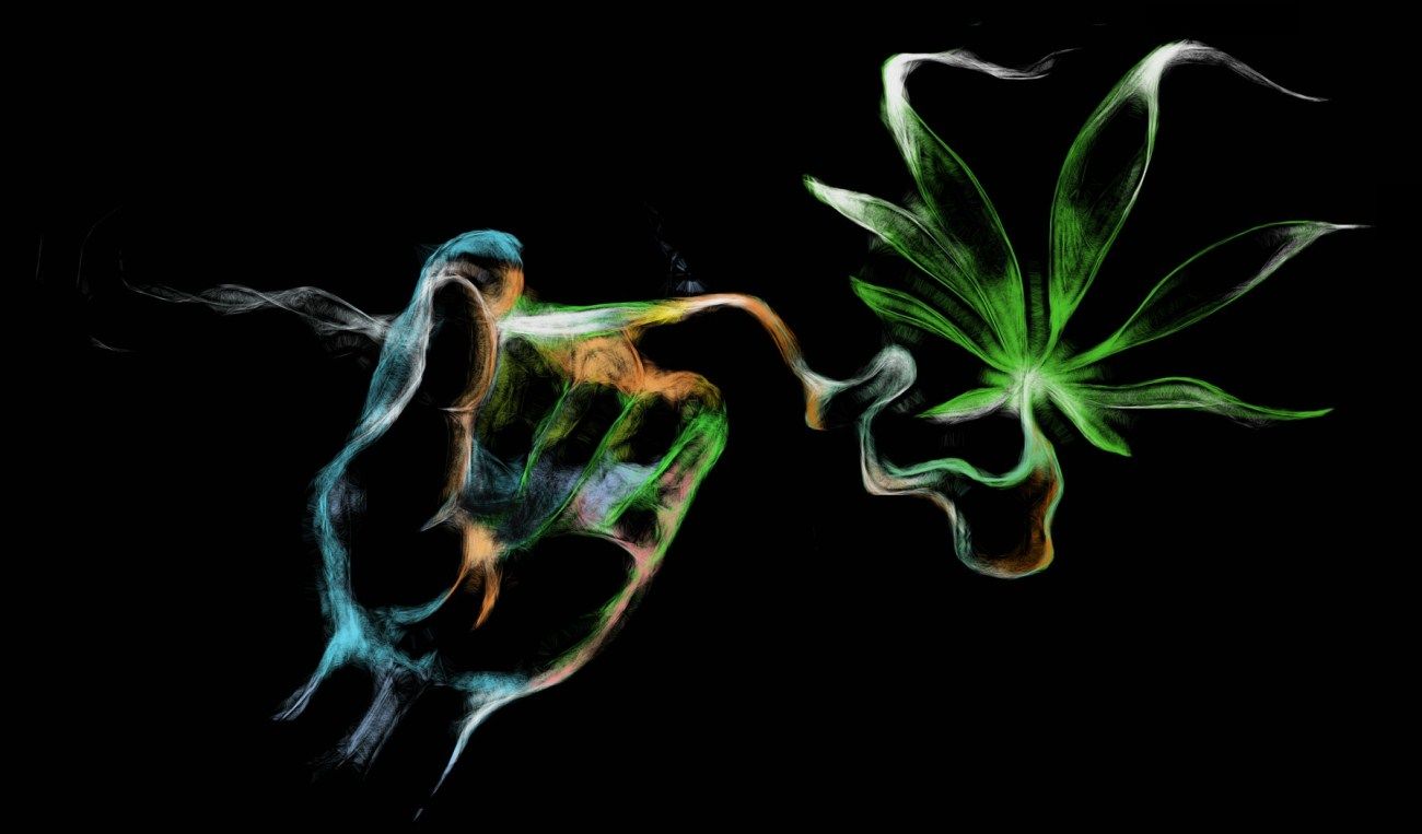 Mano fumante e foglia marijuana, 1300x763 720p, PC