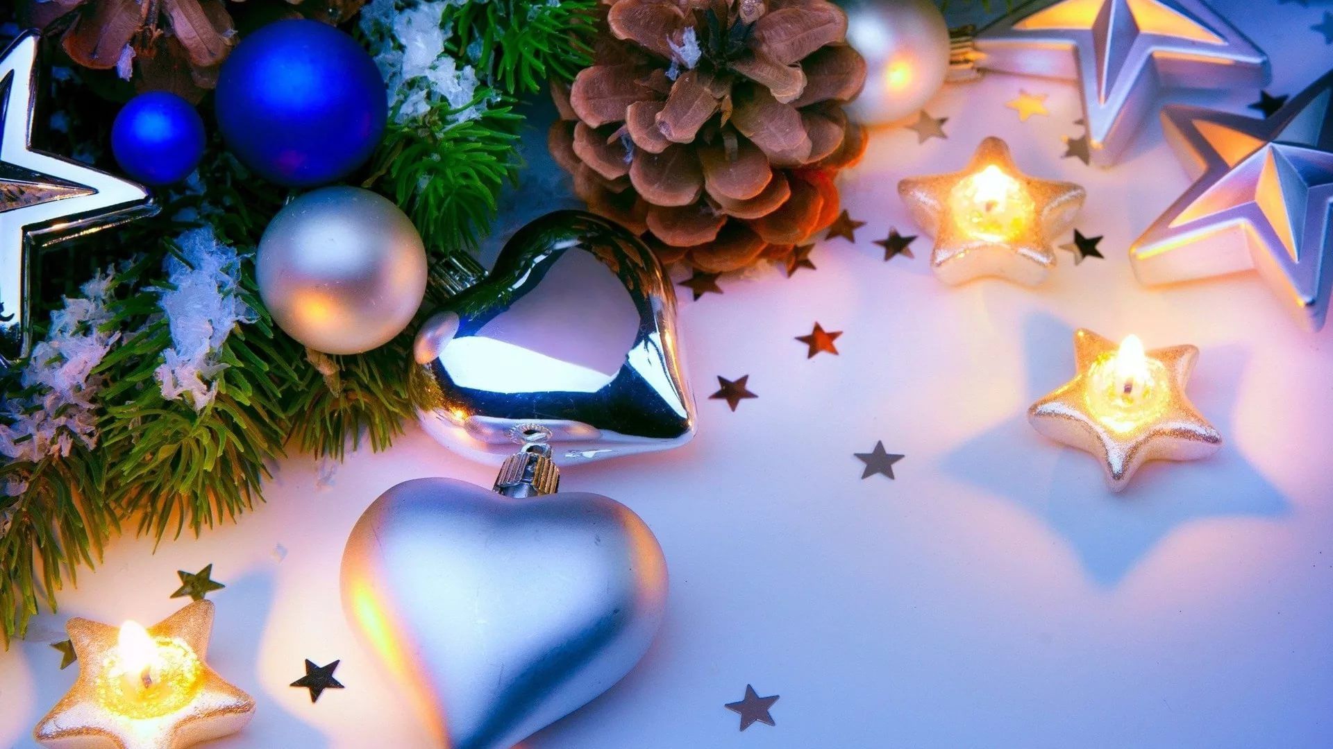 Decorazioni natalizie con candele e stelle, 1920x1080 1080p, Laptop