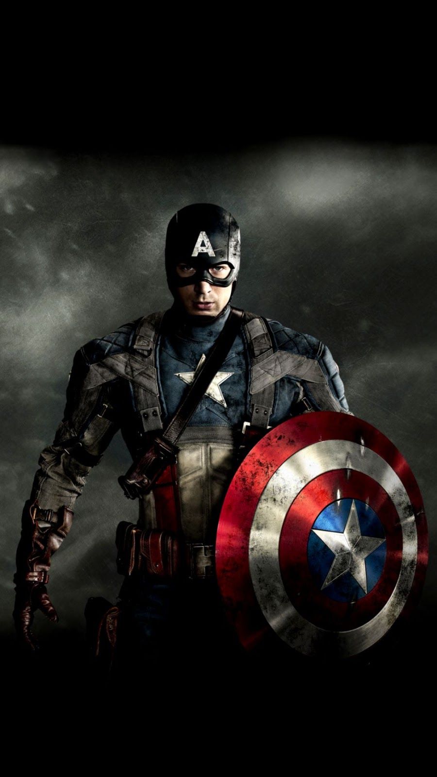 Captain America con scudo, 900x1600 Verticale, POCO