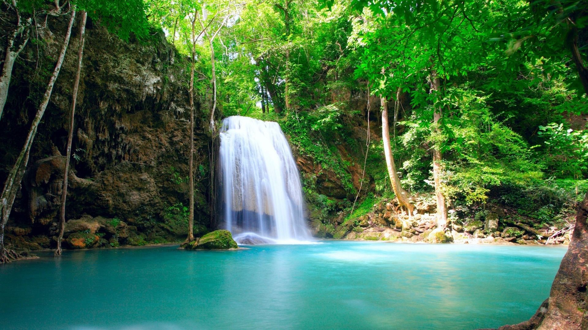 Cascata nella foresta con laguna turchese, 1920x1080 Full HD 1080p, Laptop