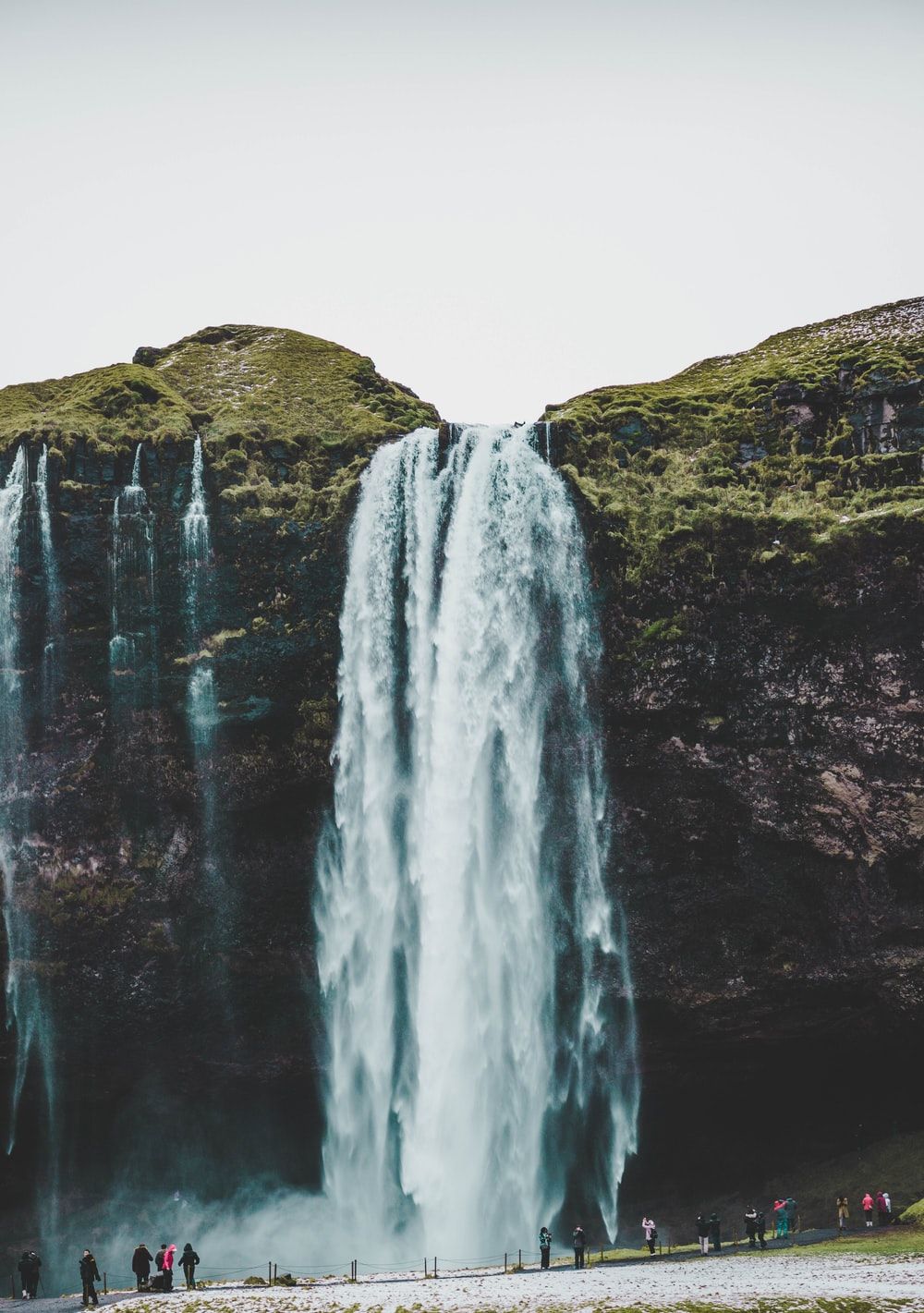 Cascata Seljalandsfoss Islanda, 1000x1421 Verticale, OnePlus