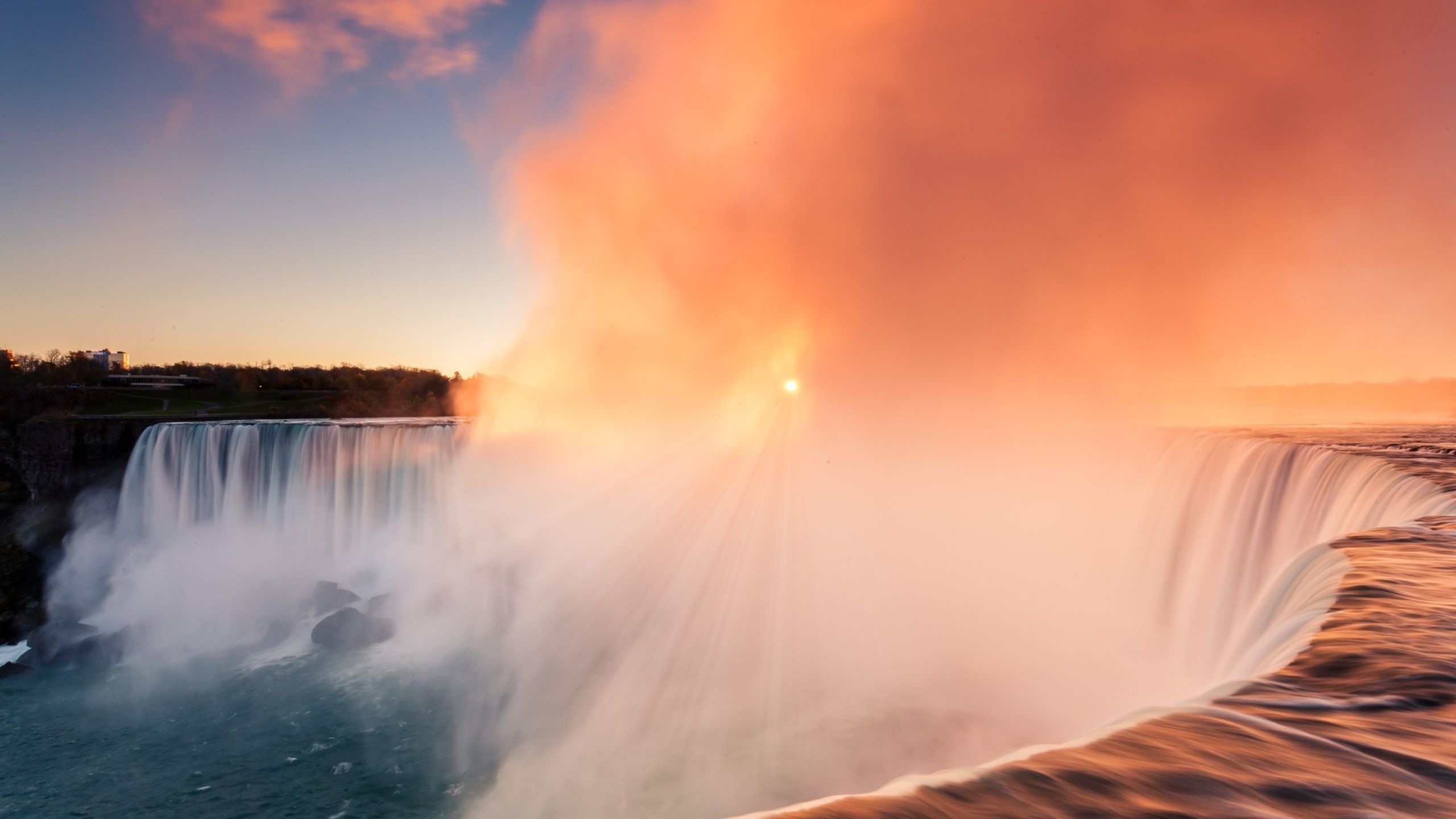 Cascate del Niagara al tramonto, 2560x1440 2K, Desktop