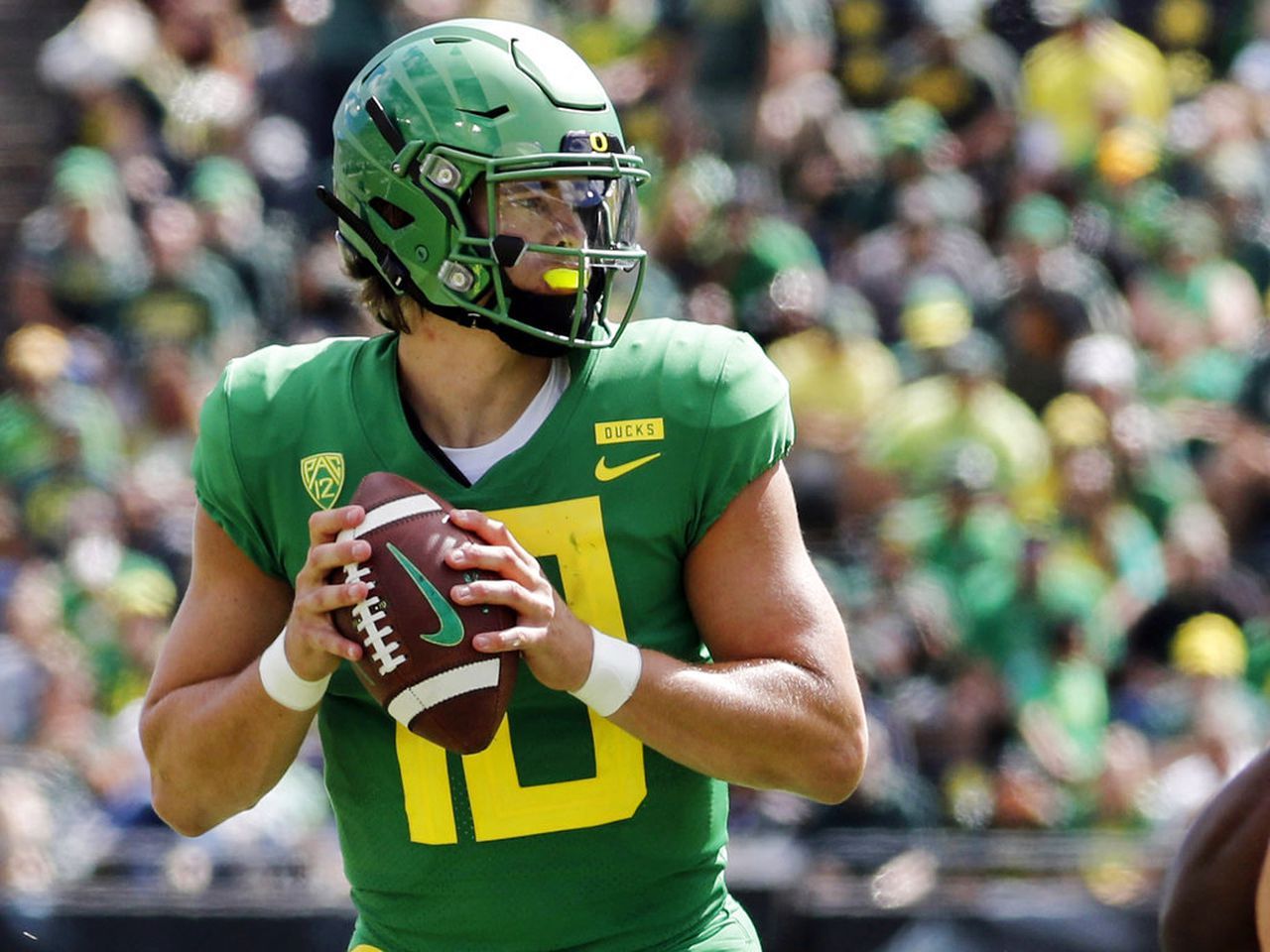 Giocatore football Oregon Ducks casco, 1280x960 720p, Acer Nitro