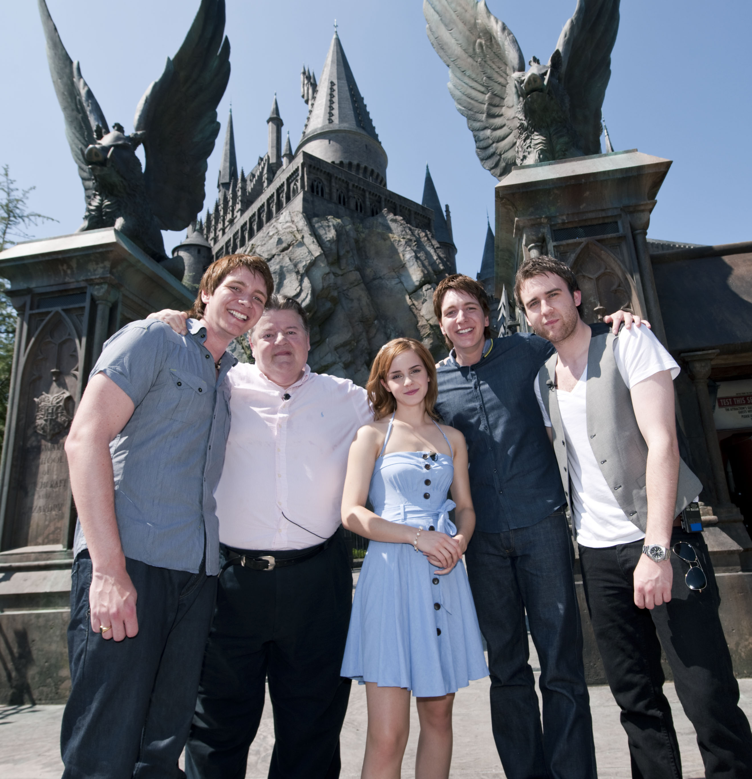 Cast Harry Potter al Castello di Hogwarts, mondo magico, 2637x2729 Verticale, Mobile