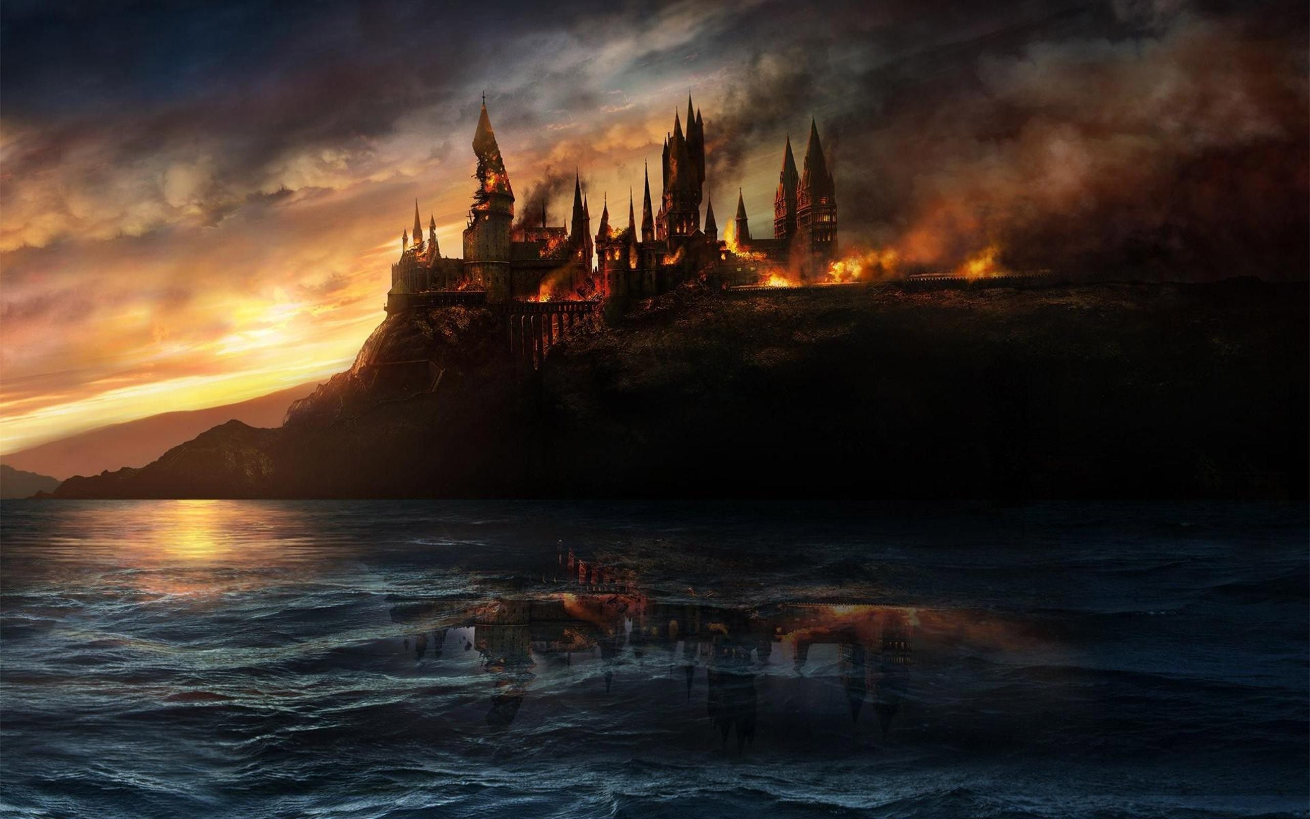 Castello di Hogwarts in fiamme, 2560x1600 2K, PC