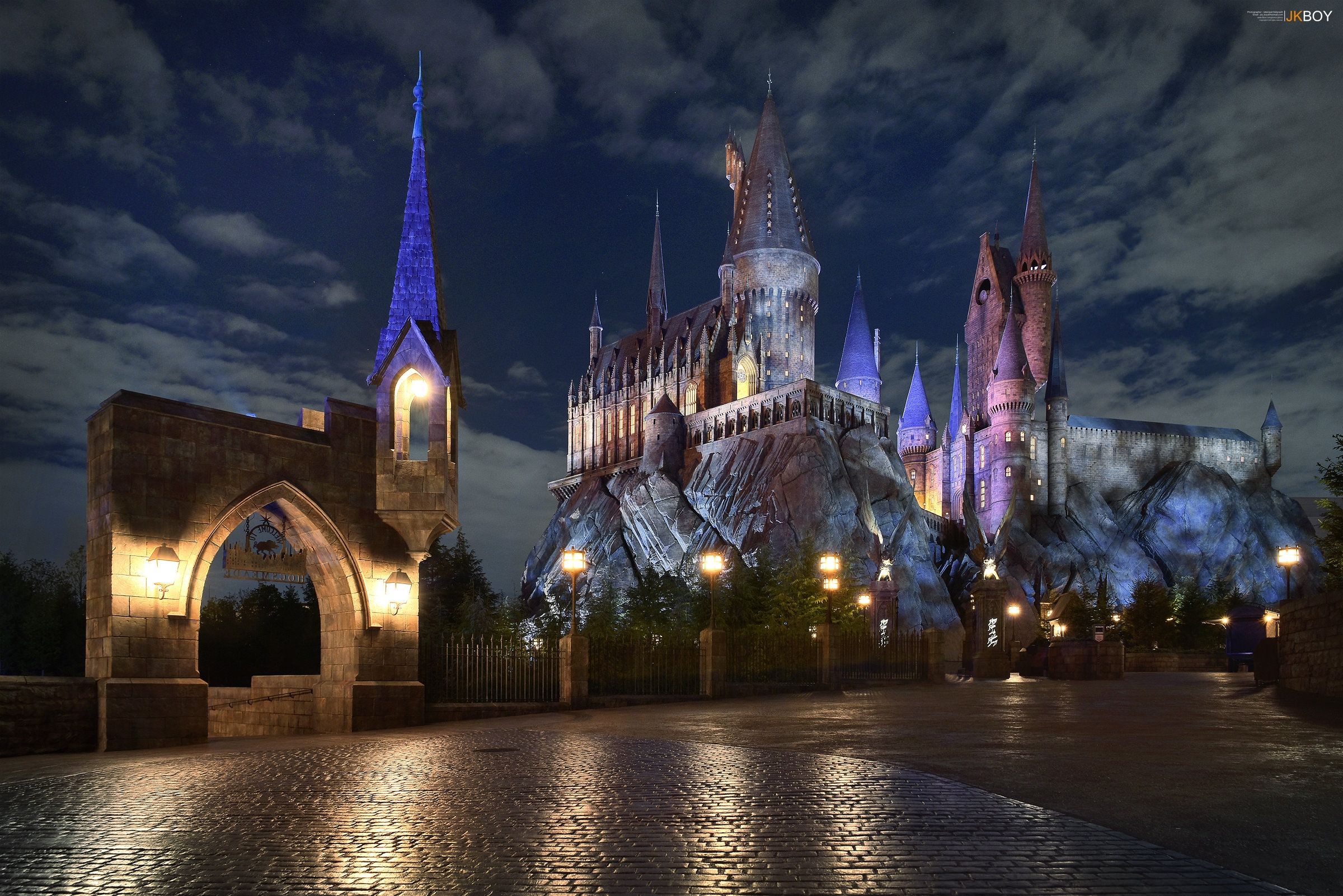 Castello di Hogwarts notturno, 2400x1602 Hi-Res, PC