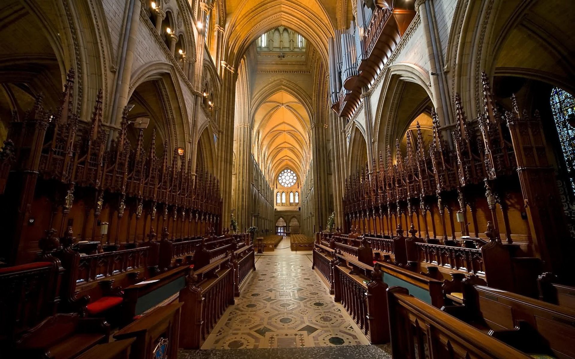 Interno cattedrale gotica navata, 1920x1200 Full HD+ WUXGA, iMac