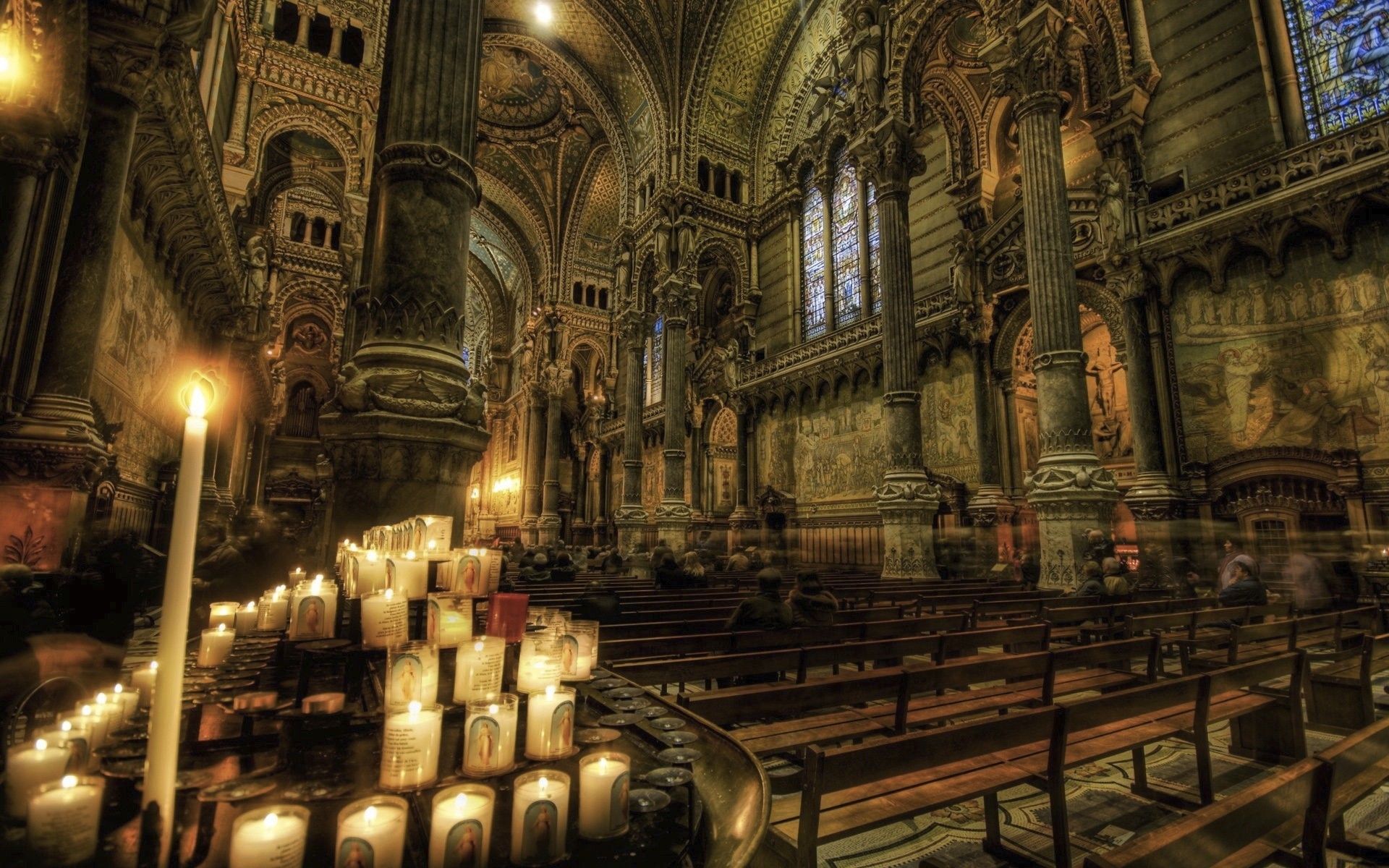 Interno chiesa con candele, 1920x1200 WUXGA, Desktop