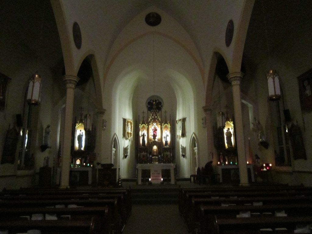 Altare tradizionale chiesa cattolica, 1024x768 HD, PC Desktop