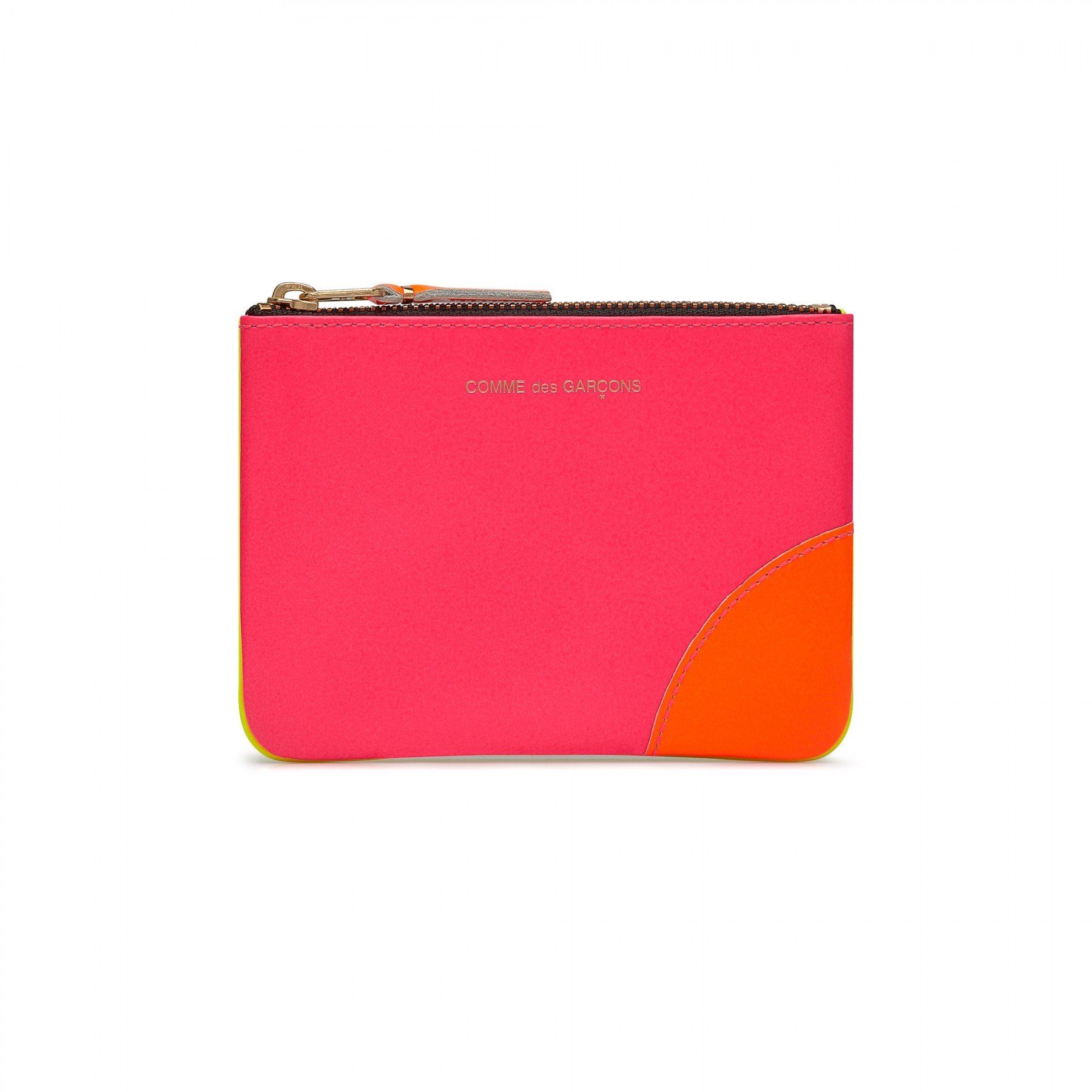 Comme des Garçons portafoglio rosa fluo, 1800x1800 HD Ready, Desktop